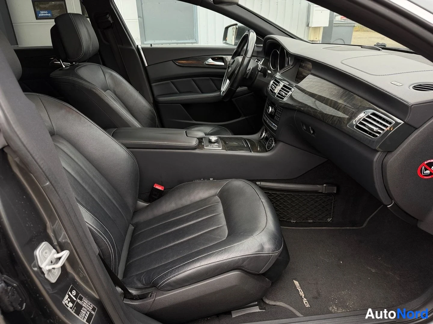 Harmaa Mercedes-Benz CLS 350 CDI 4MATIC 2013, kuva 18