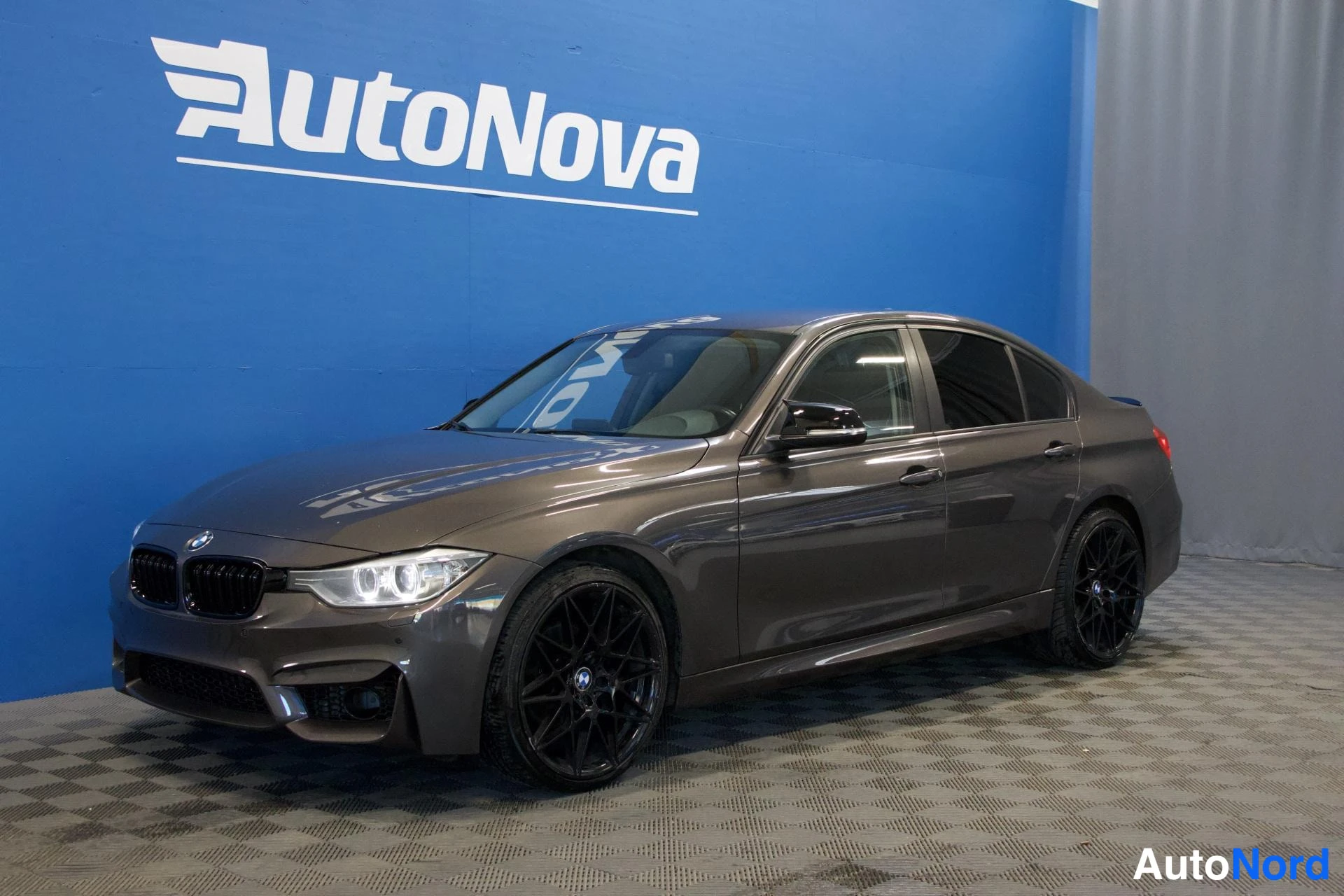 BMW 320d xDrive Edition 2013