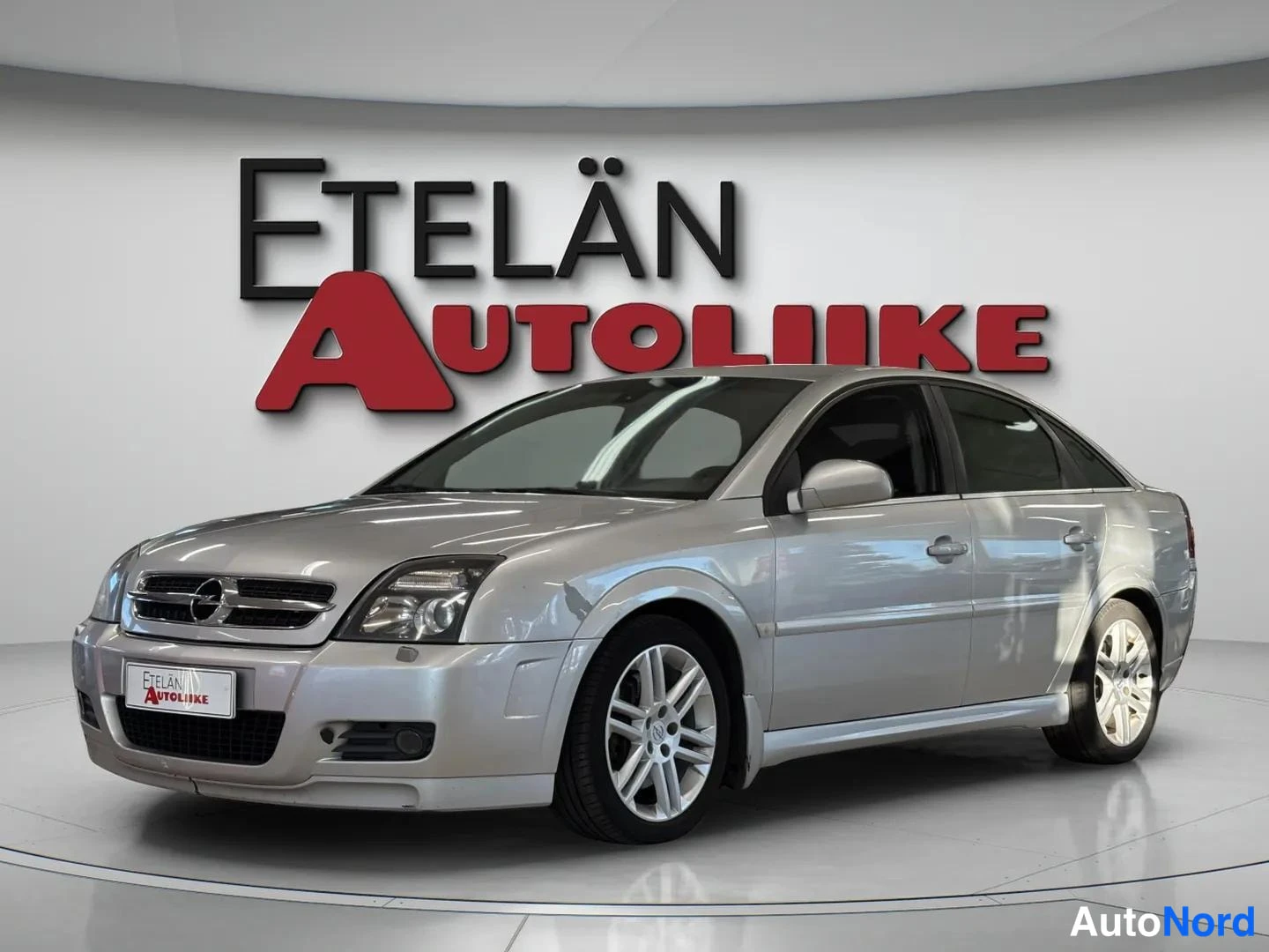 Opel Vectra 2004