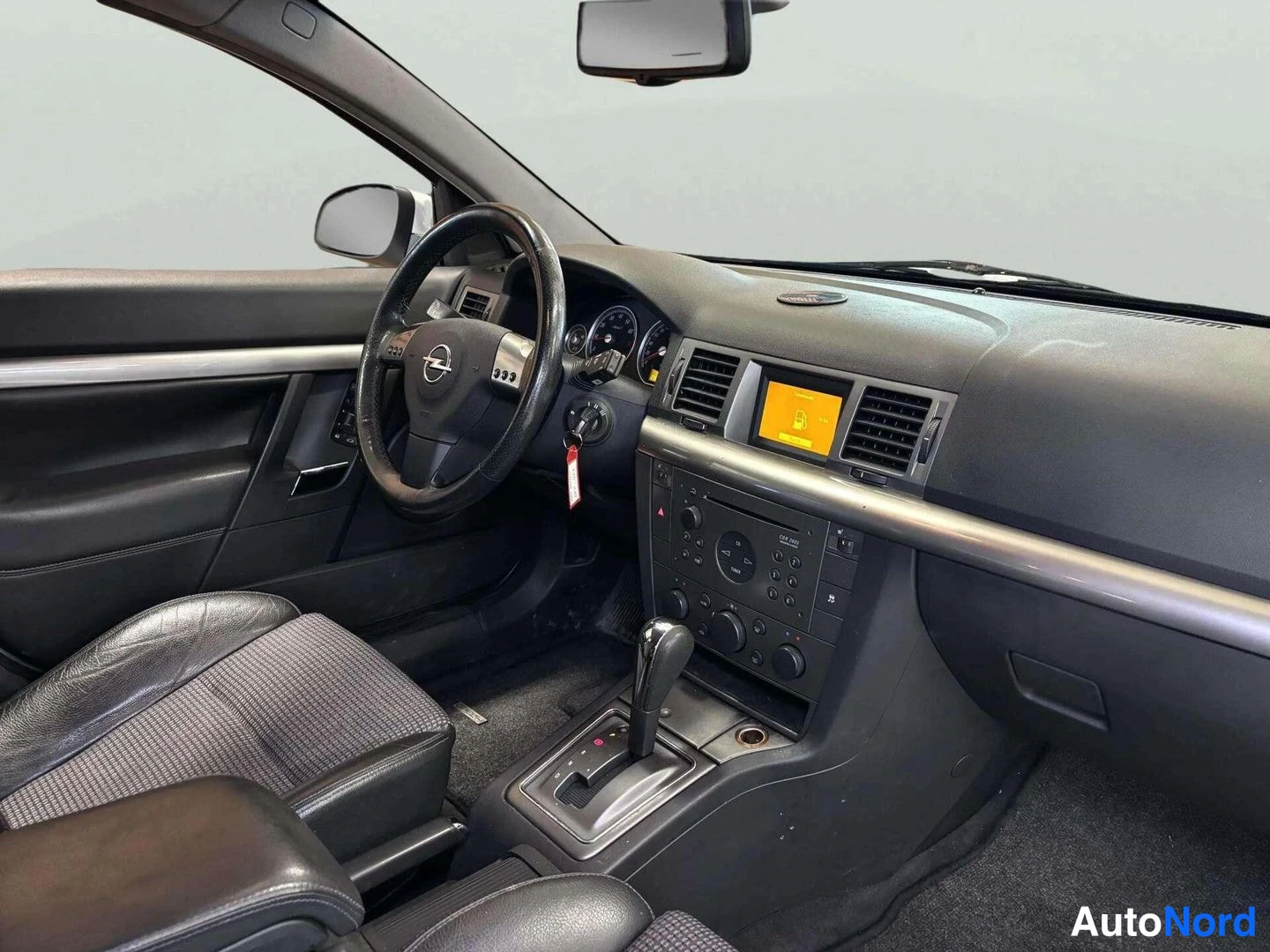 Hopea Opel Vectra 2004, kuva 18