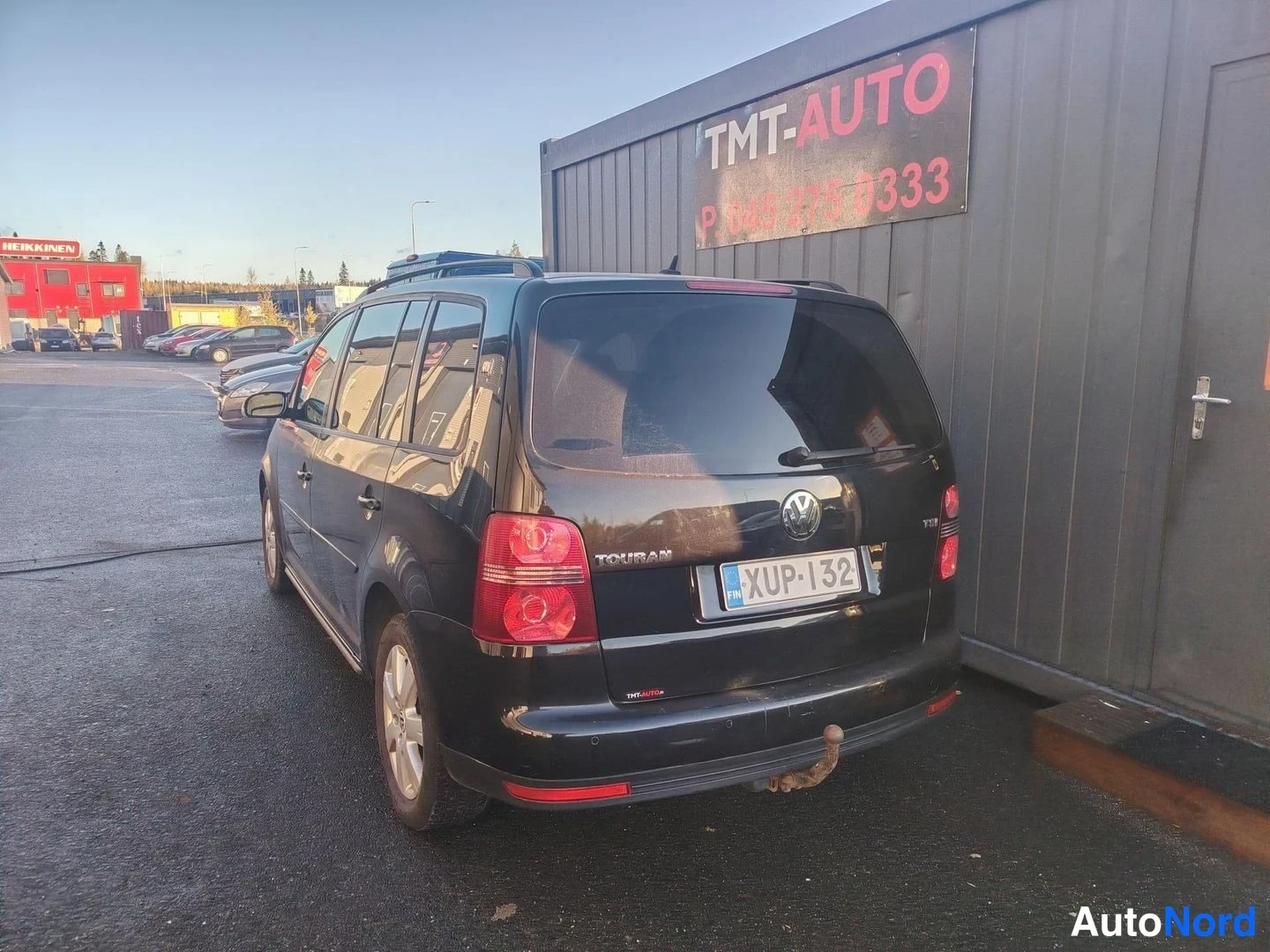 Musta Volkswagen Touran 2009, takaviisto, kuva 5