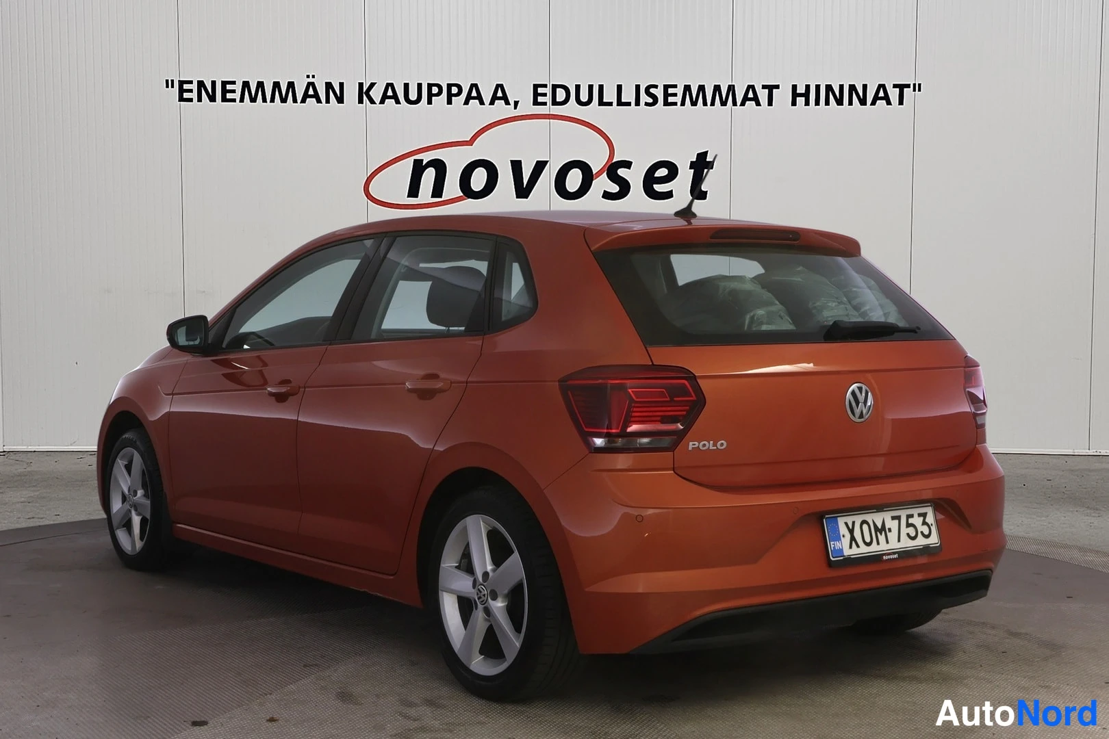 Oranssi Volkswagen Polo 2017, takaviisto, kuva 6