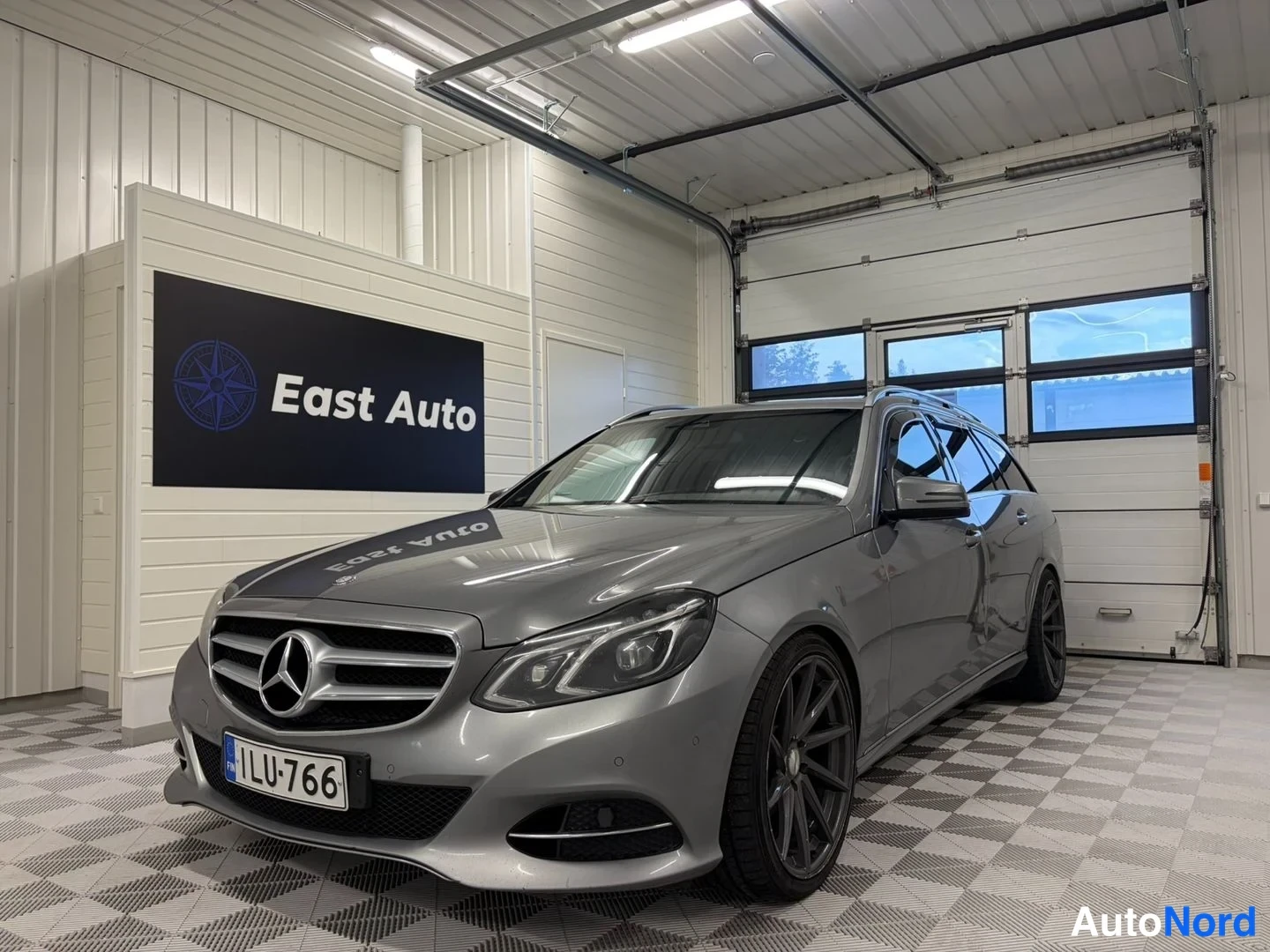Mercedes-Benz E 220 CDI 2014