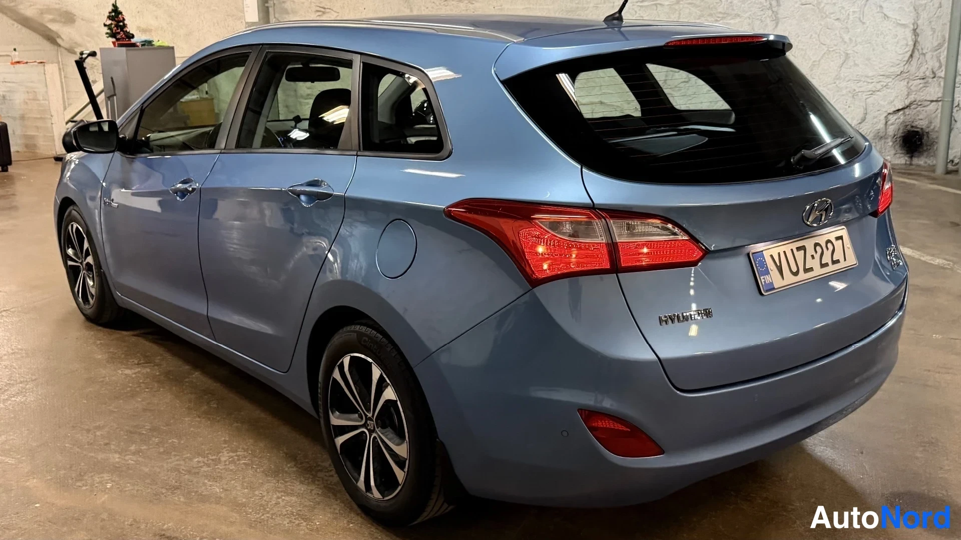 Sininen Hyundai i30 2013, kuva 27