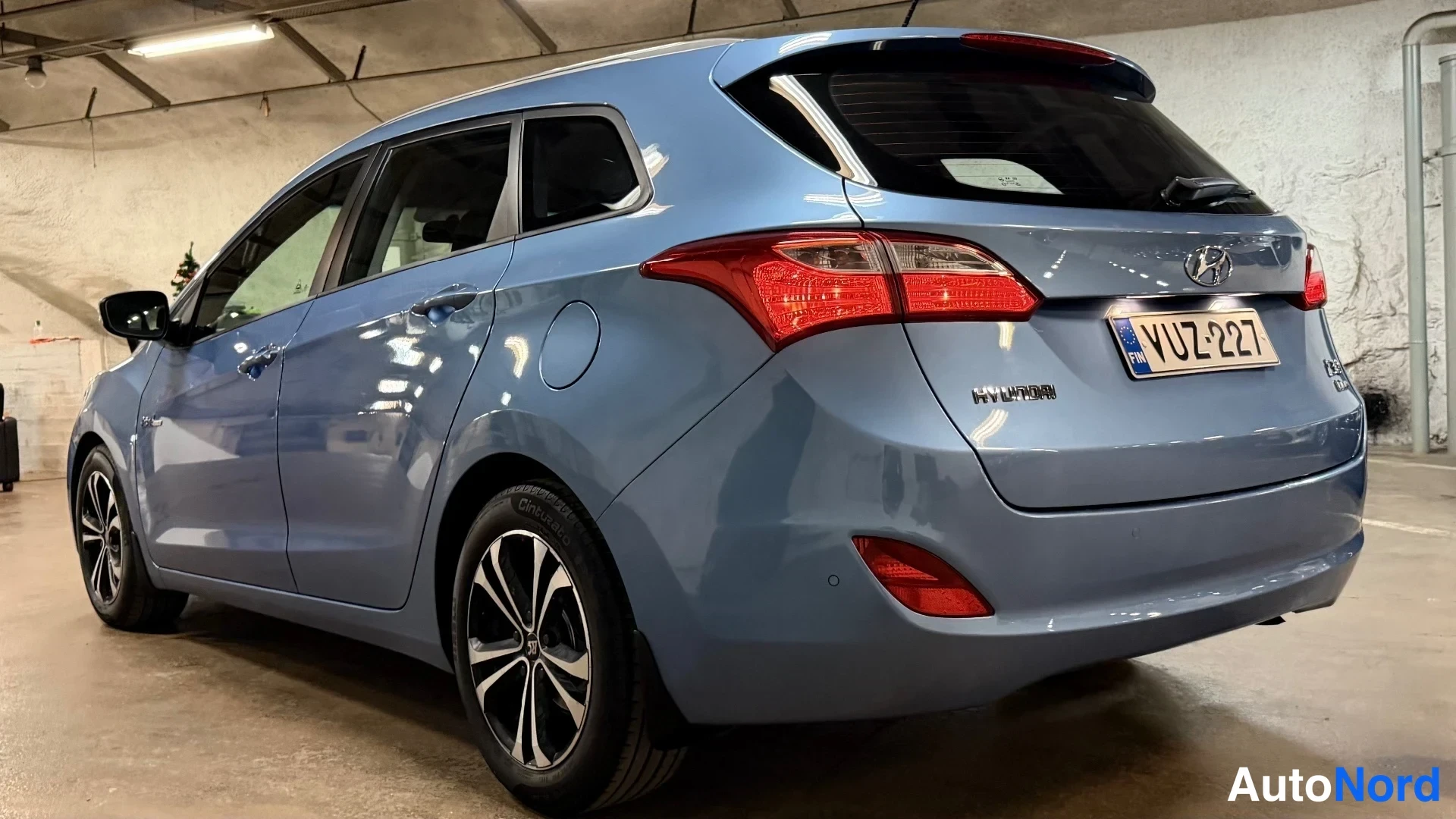 Sininen Hyundai i30 2013, kuva 28