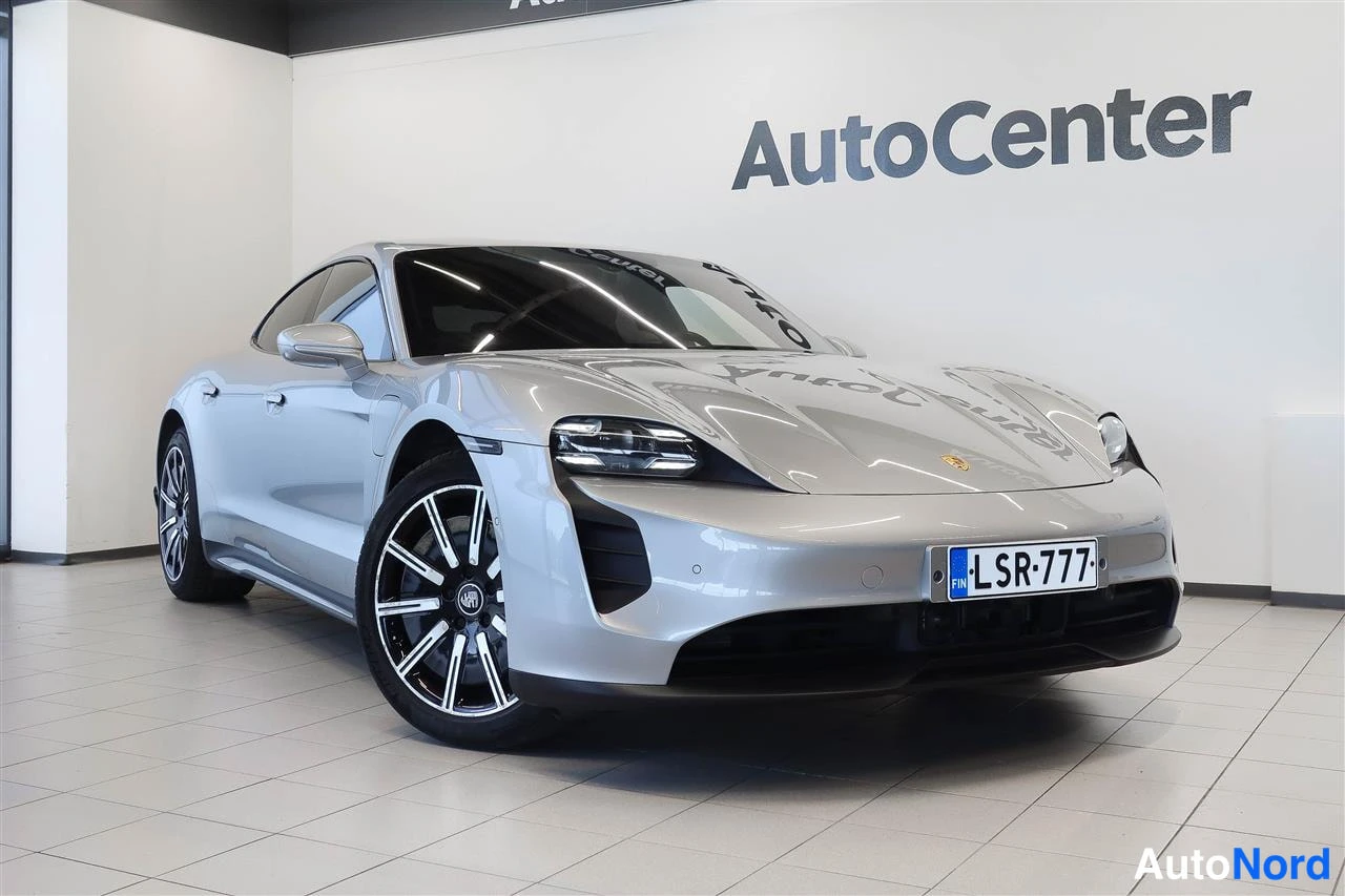 Porsche Taycan, 2020