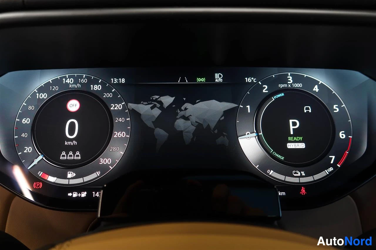 Asiakirja: Digitaalinen mittaristo näyttää nopeuden 0 km/h, vaihteen P, tekstin READY HYBRID sekä 13:18 ja 16°C.