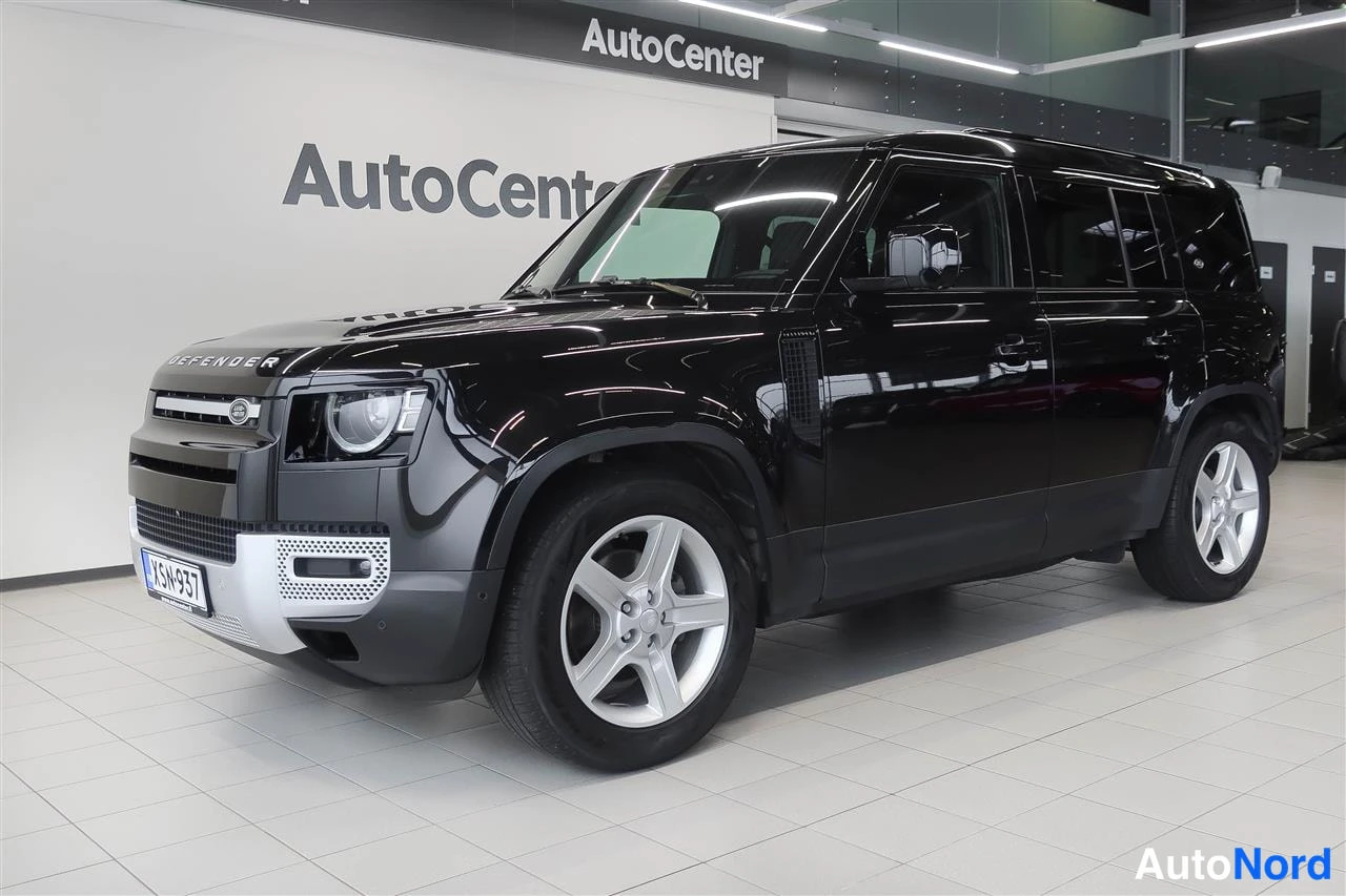 Land Rover Defender 110 D200 MHEV SE 2024