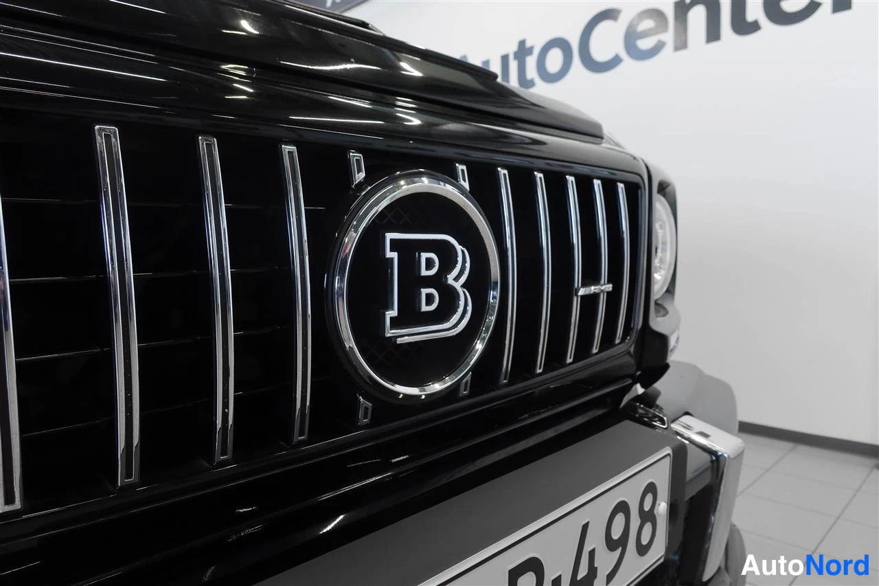 Musta Mercedes-Benz G 2001, yksityiskohta, kuva 20