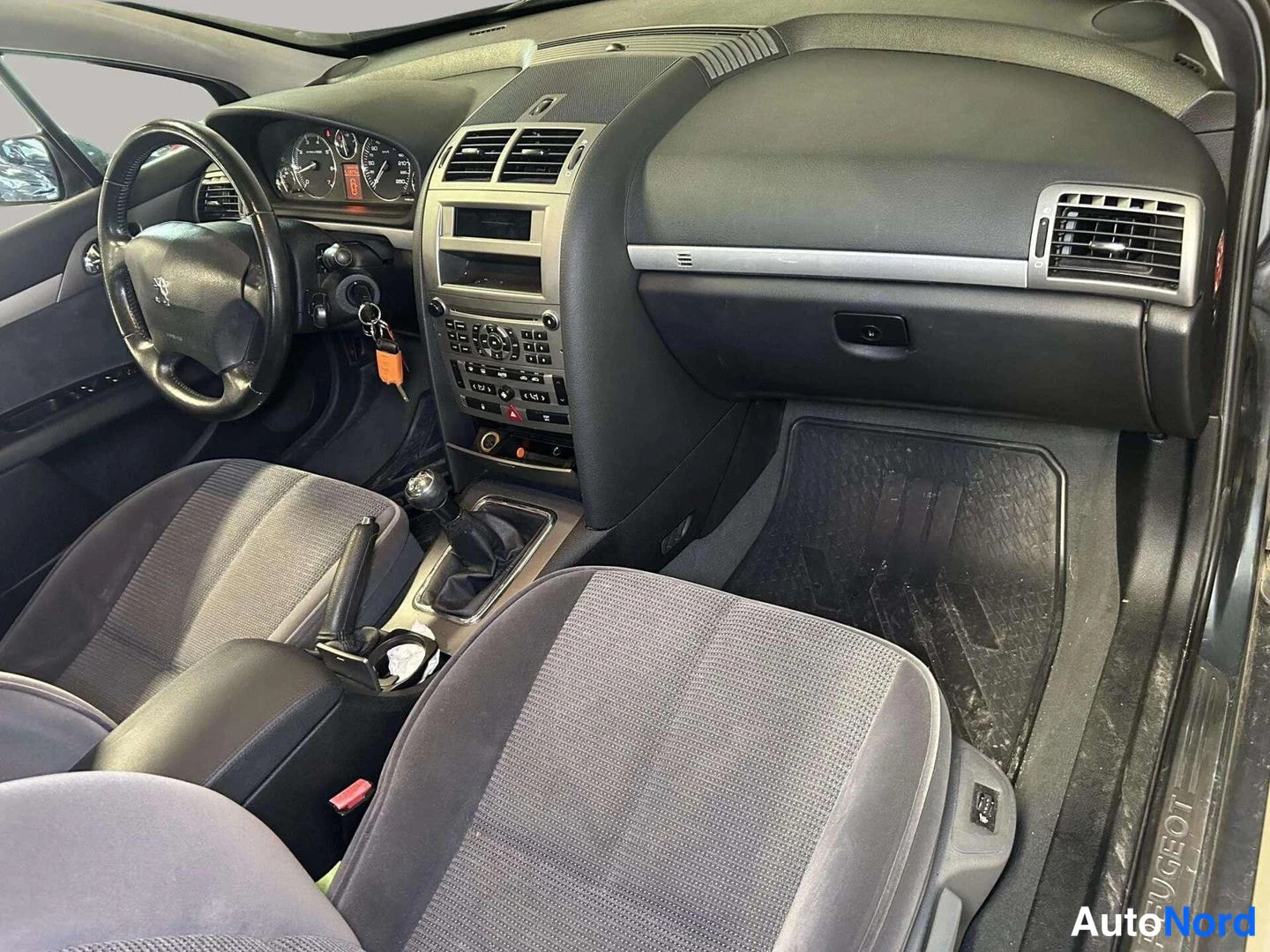 Harmaa Peugeot 407 2006, sivulta, kuva 8