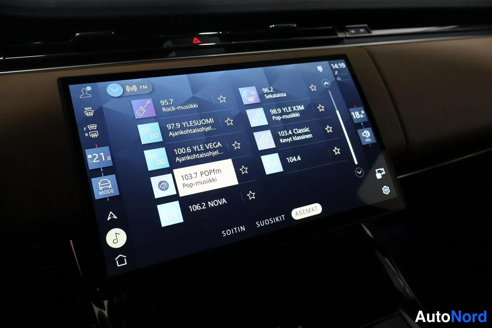 Valkoinen Land Rover Range Rover Sport 2025, yksityiskohta, kuva 24