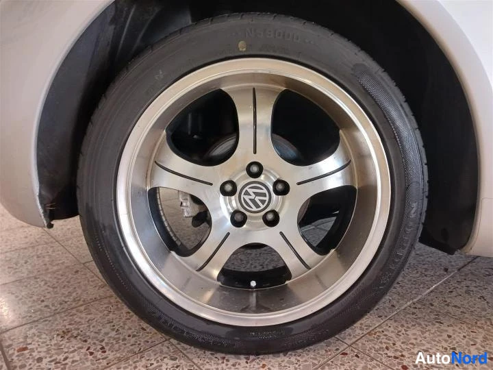 Hopea Volkswagen New Beetle 1999, yksityiskohta, kuva 13