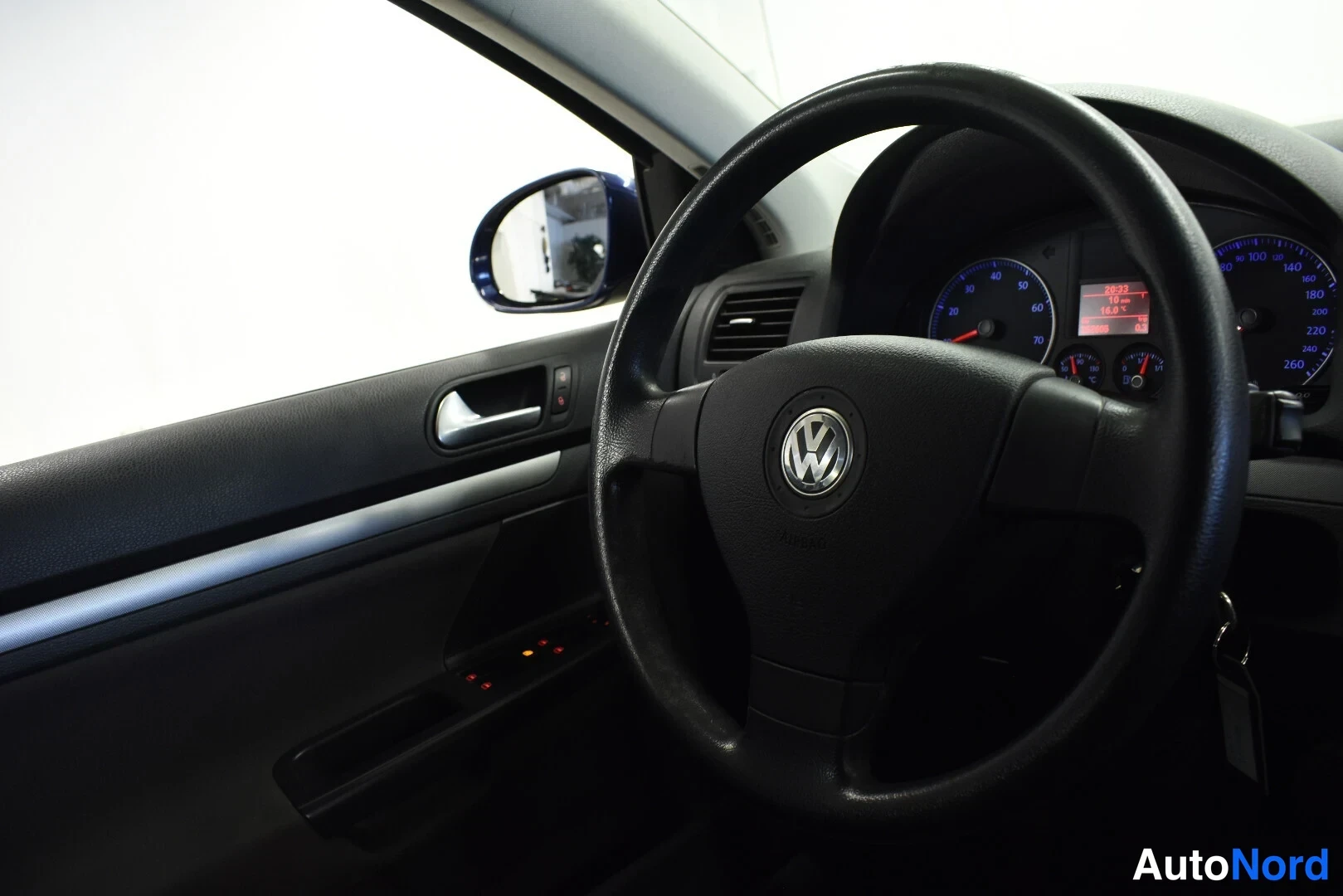 Sininen Volkswagen Golf Variant 2008, kuva 16