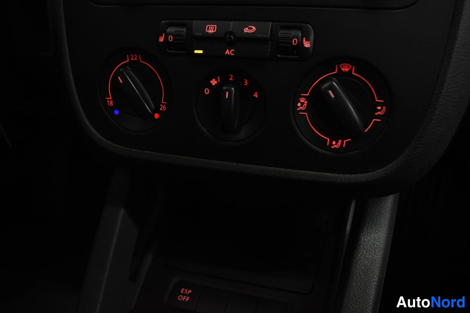 Sininen Volkswagen Golf Variant 2008, kuva 18