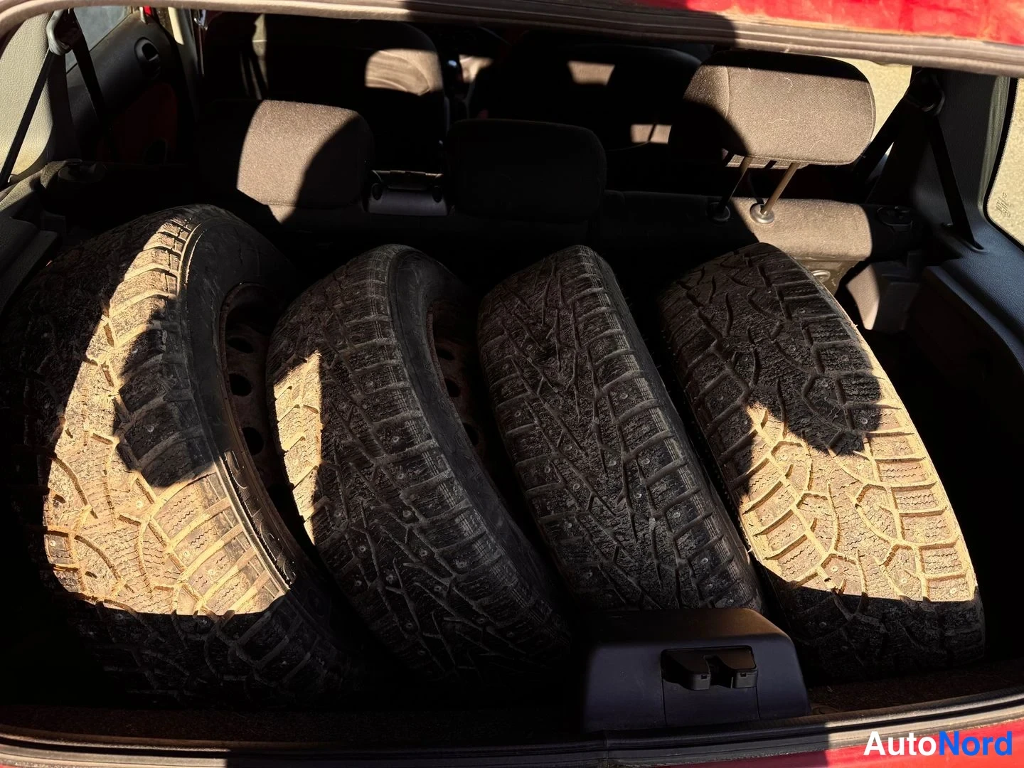 Punainen Peugeot 206 2005, kuva 18
