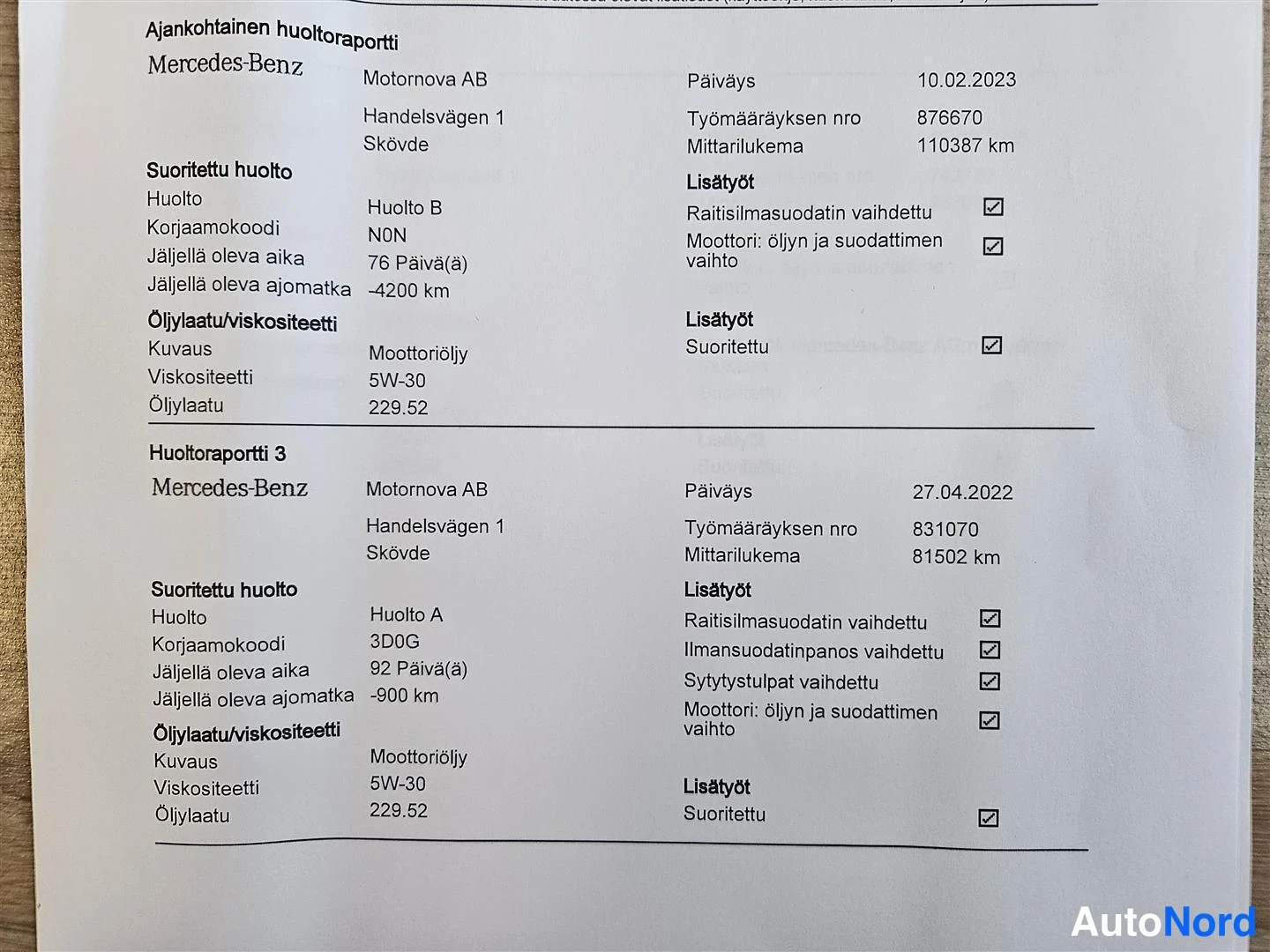 Muu: Huoltoraportit: ajankohtainen huolto 10.02.2023 (110387 km) ja Huoltoraportti 3 27.04.2022 (81502 km), Mercedes-Benz.