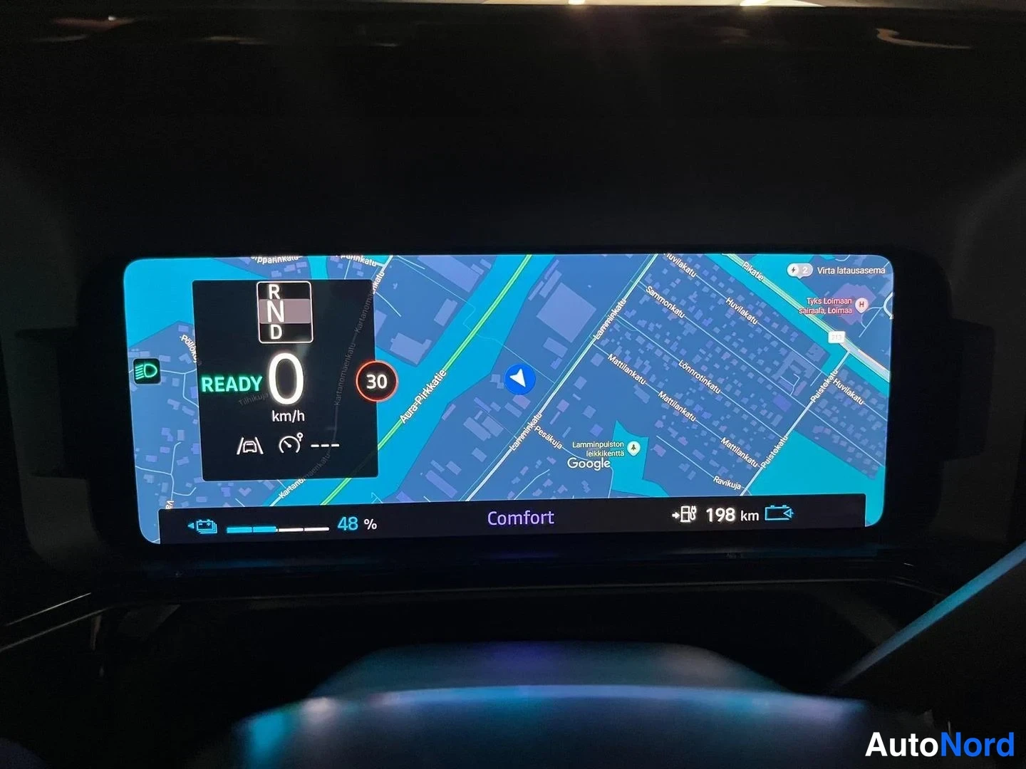 Valkoinen Nissan Micra 2026, yksityiskohta, kuva 13