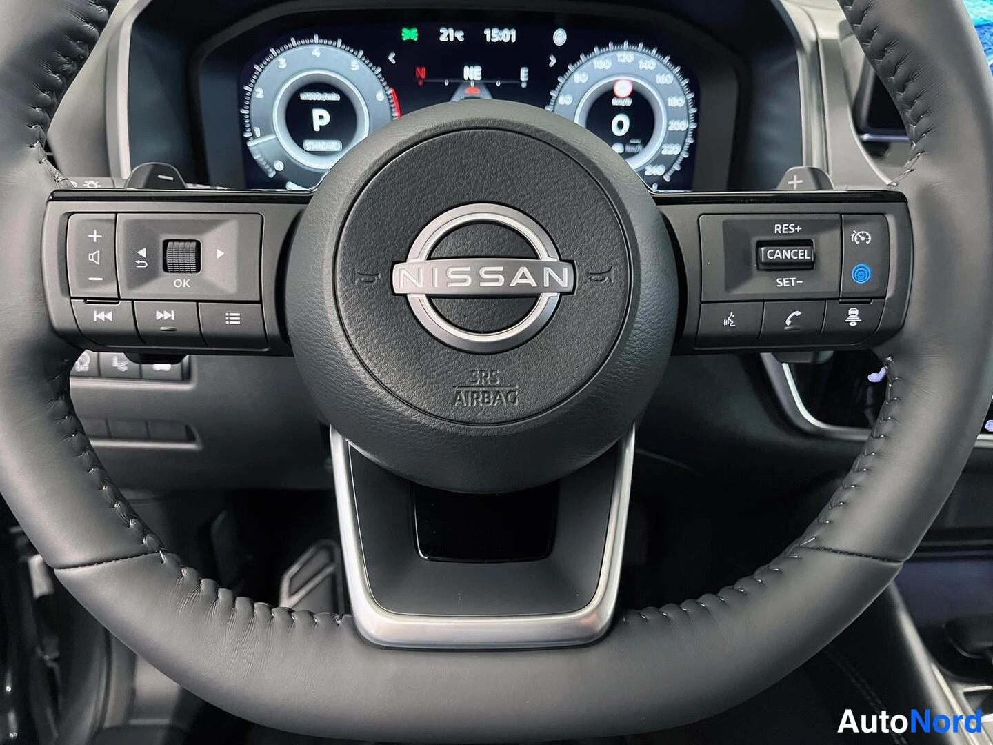Vihreä Nissan Qashqai 2026, yksityiskohta, kuva 14