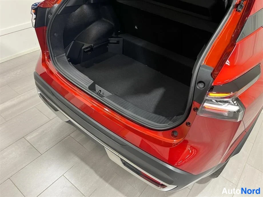 Punainen Nissan Qashqai 2026, tavaratila, kuva 12
