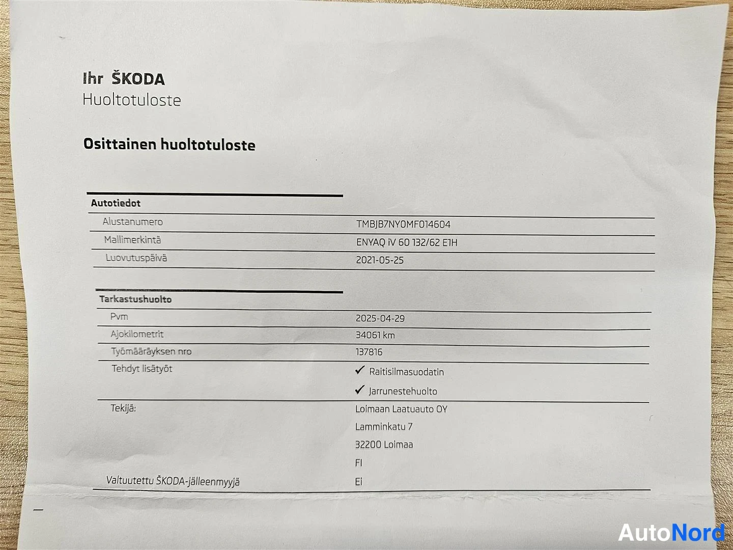 Muu: Osittainen huoltotuloste -dokumentti, jossa on ajoneuvon tiedot, tarkastushuolto ja tekijan tiedot.