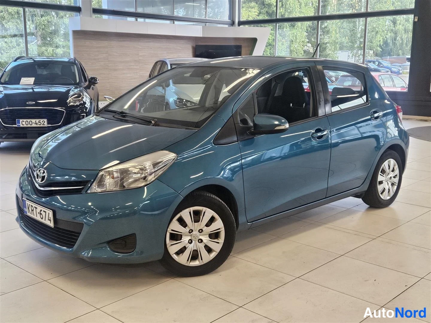 Toyota Yaris 1,33 Dual VVT-i Linea Sol 2012