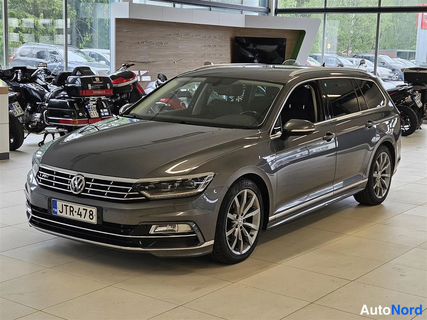 Volkswagen Passat Variant Highline 2,0 TDI 140 kW (190 hv) 4MOTION, 2017