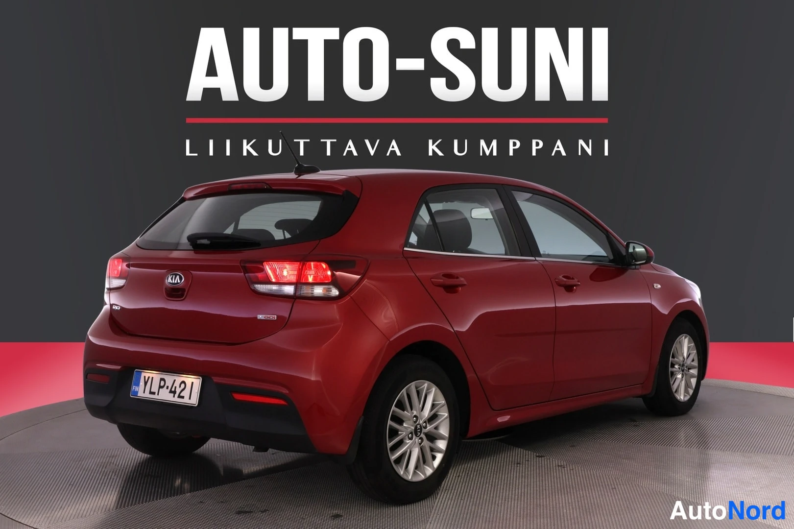 Punainen Kia Rio 2020, takaviisto, kuva 5