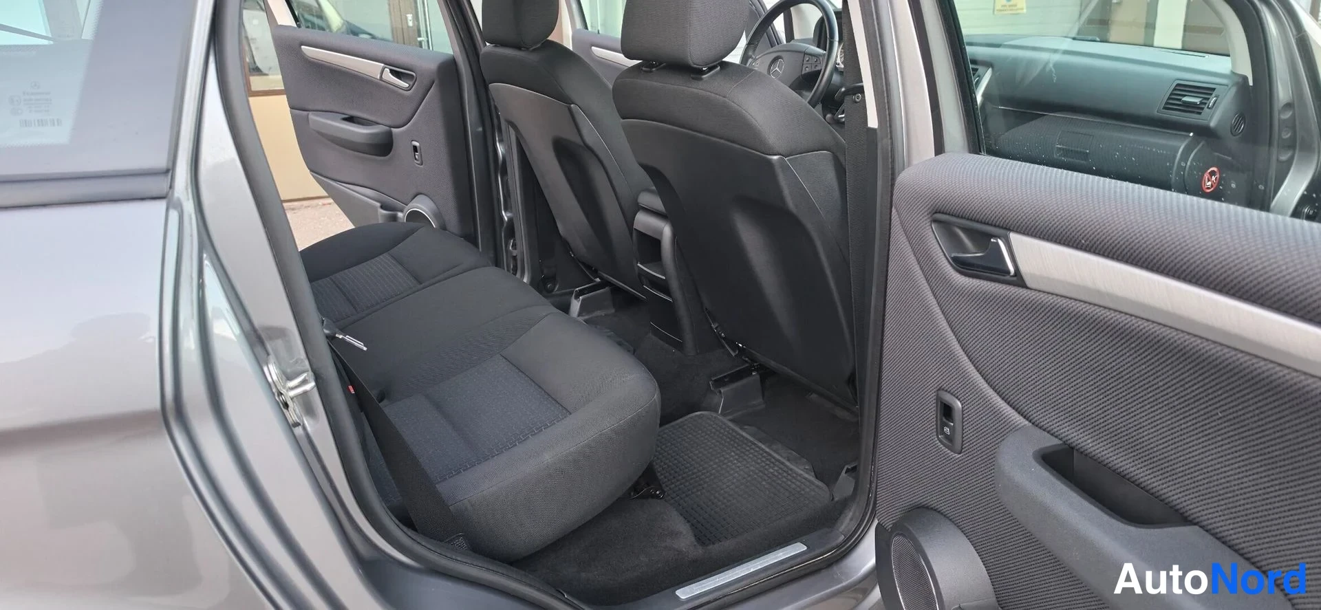 Harmaa Mercedes-Benz B 2011, takaa, kuva 12