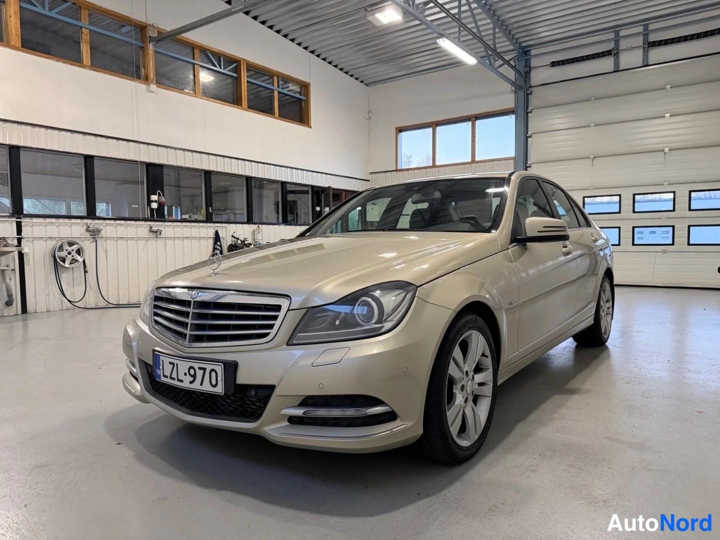 Mercedes-Benz C 250 CDI BE A Premium Business 2011