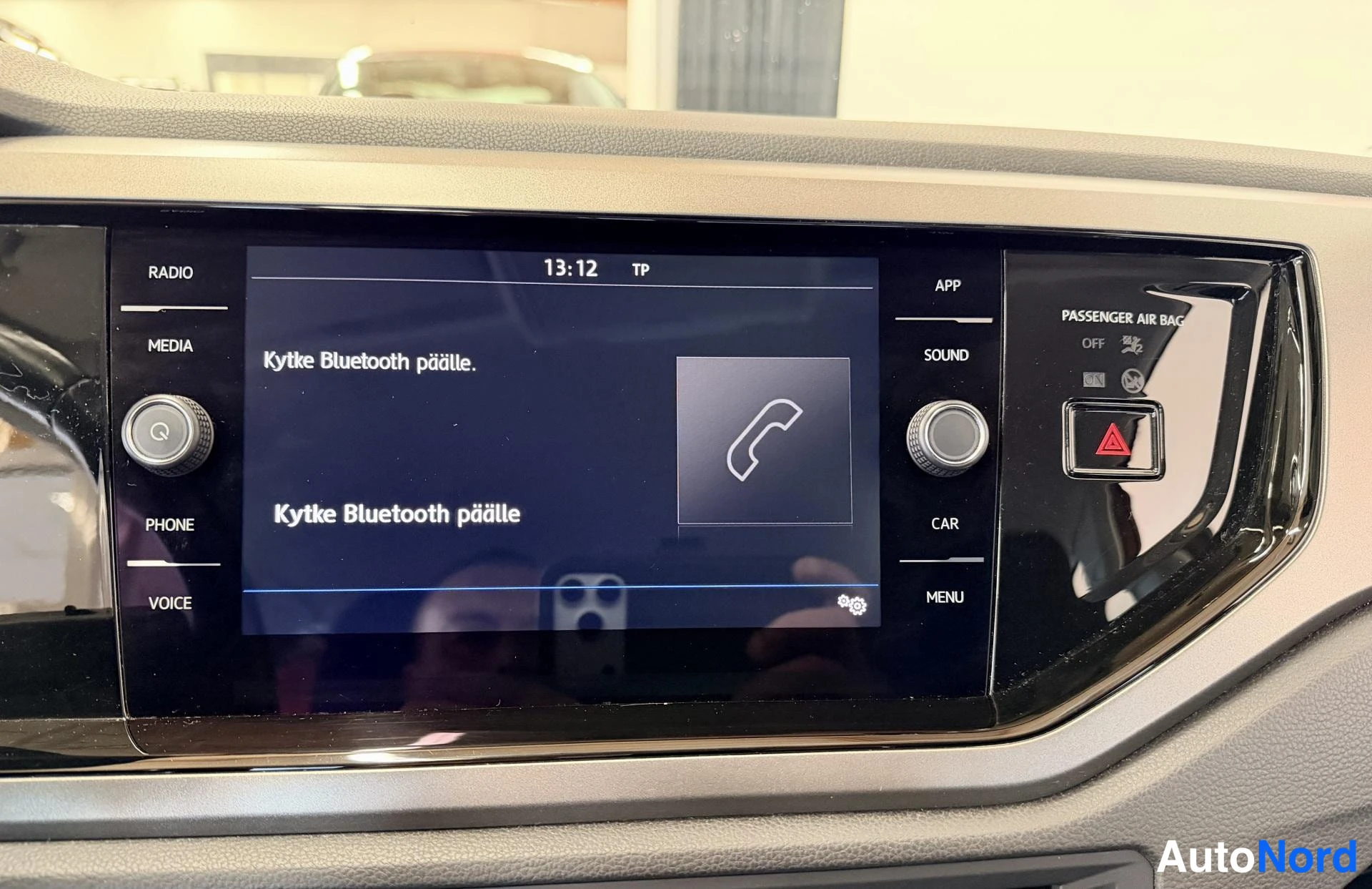 Oranssi Volkswagen Polo 2018, yksityiskohta, kuva 19