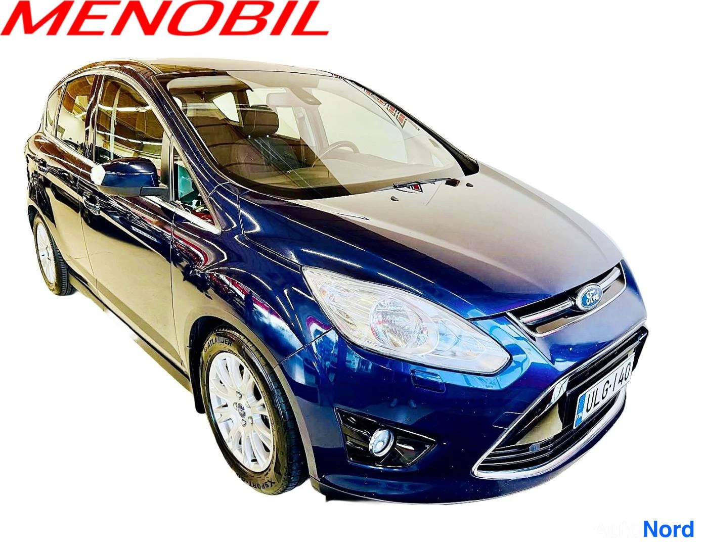 Blue Ford C-Max 2011, front three-quarter, nose to the right, photo 2
