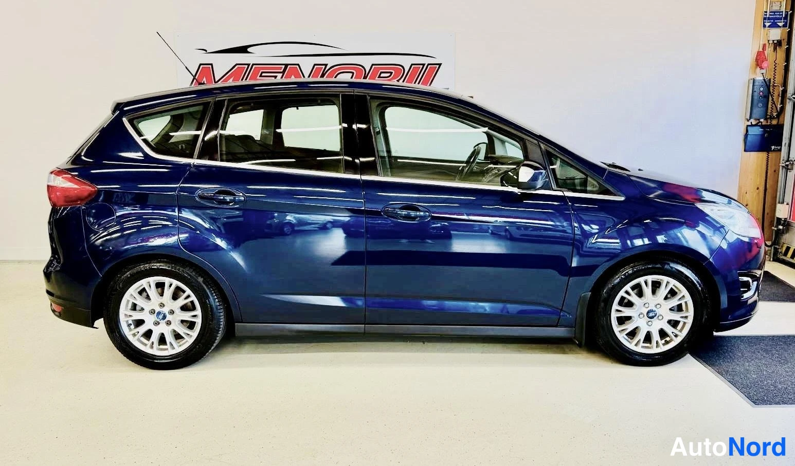 Blue Ford C-Max 2011, side, photo 5