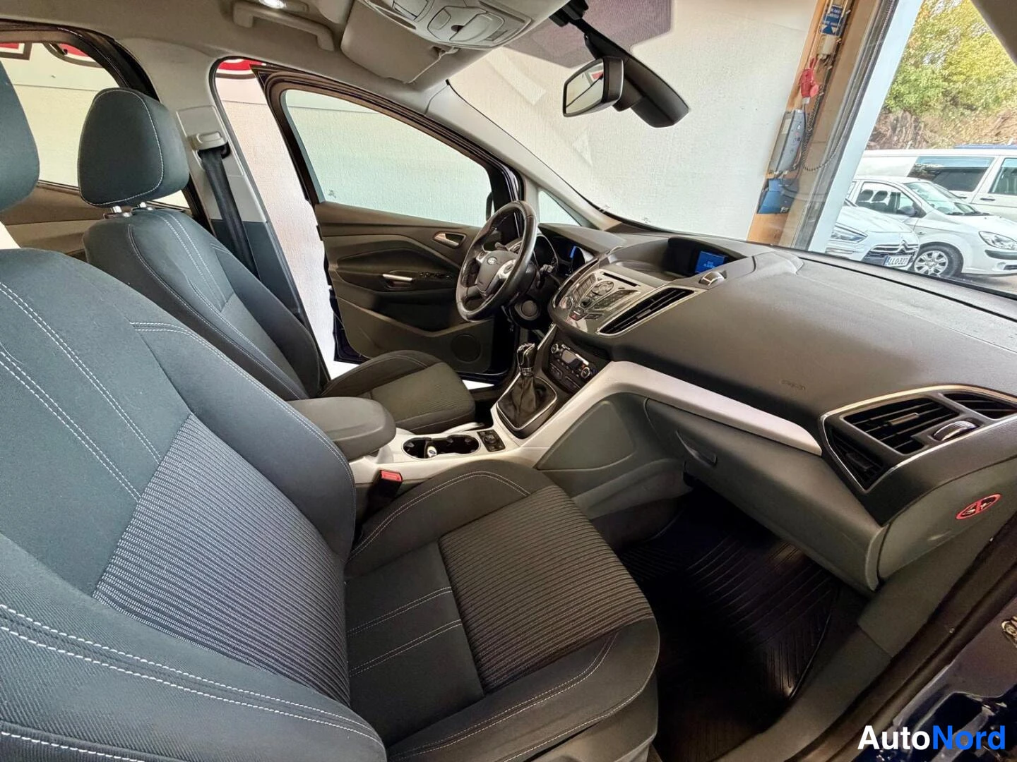 Blue Ford C-Max 2011, photo 9