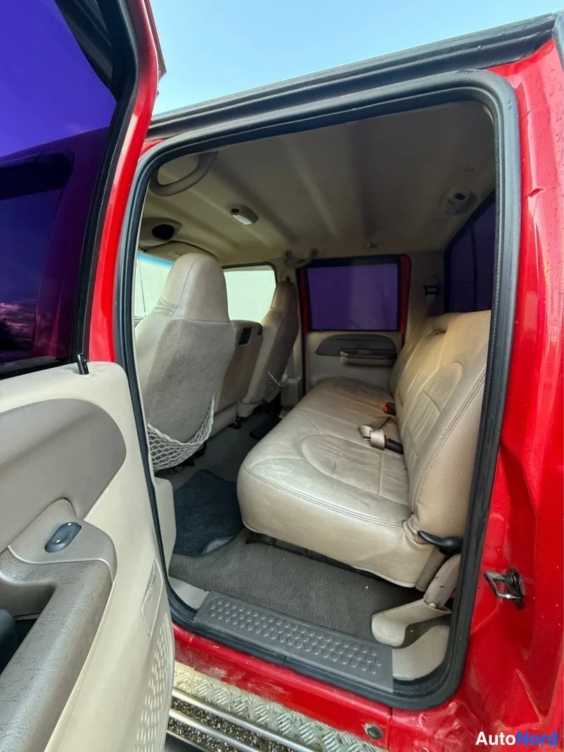 Punainen Ford F-350 1999, kuva 19