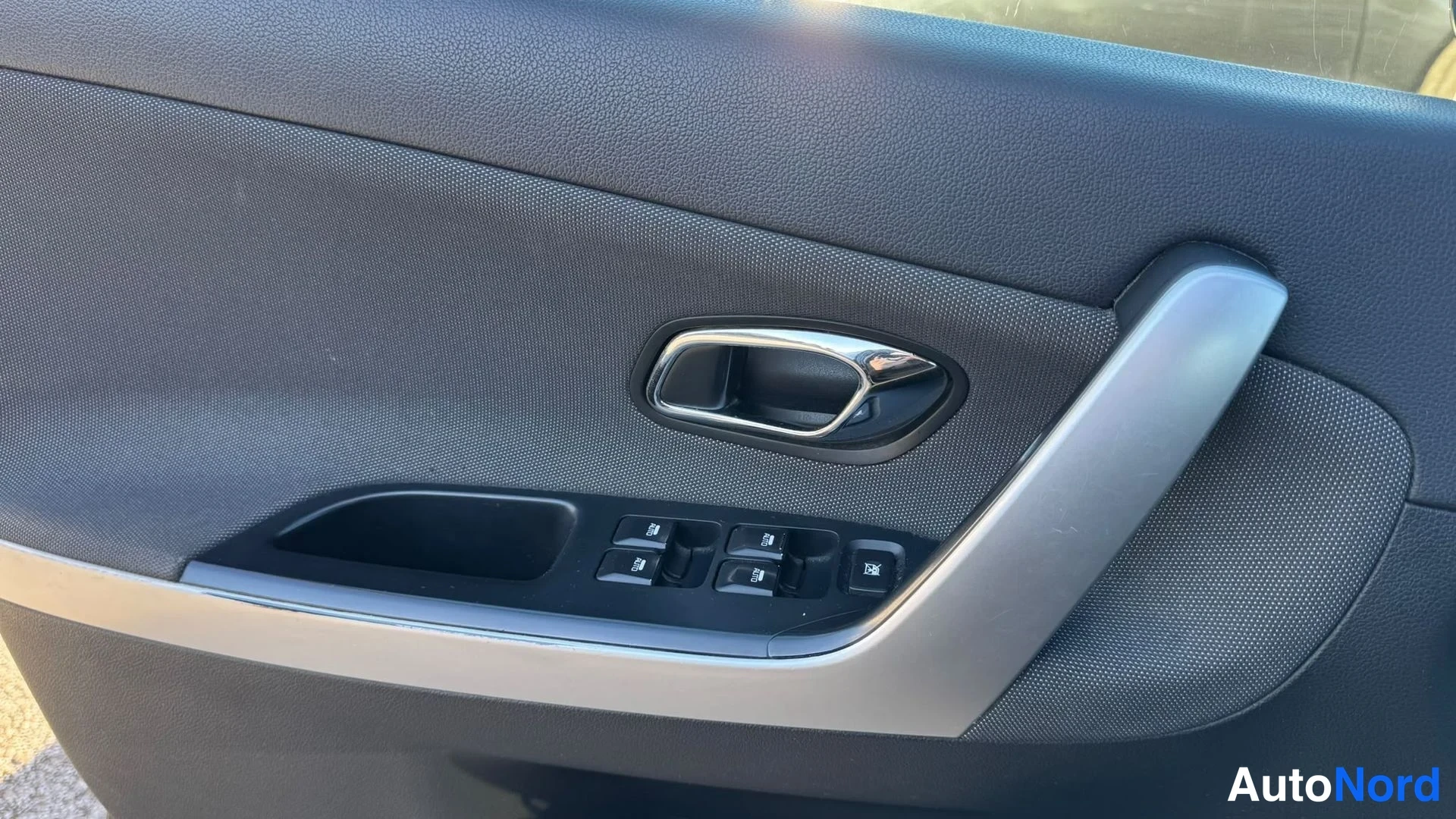 Musta Kia Ceed 2013, kuva 15