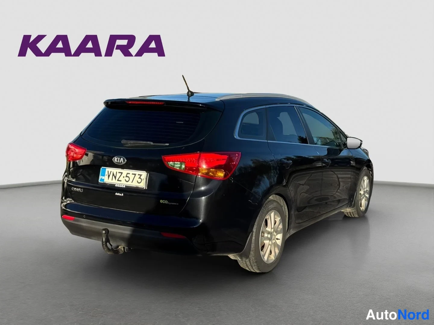 Musta Kia Ceed 2013, takaviisto, kuva 5