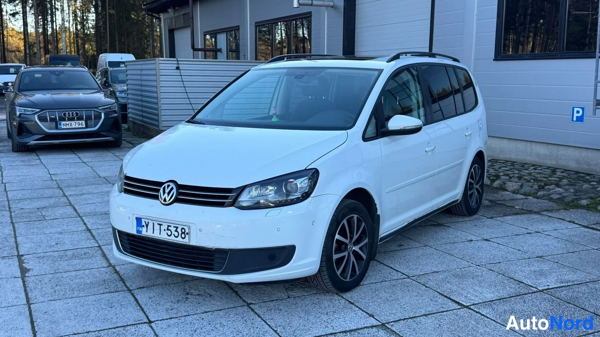 Volkswagen Touran 2.0 TDI Comfortline DSG 2015