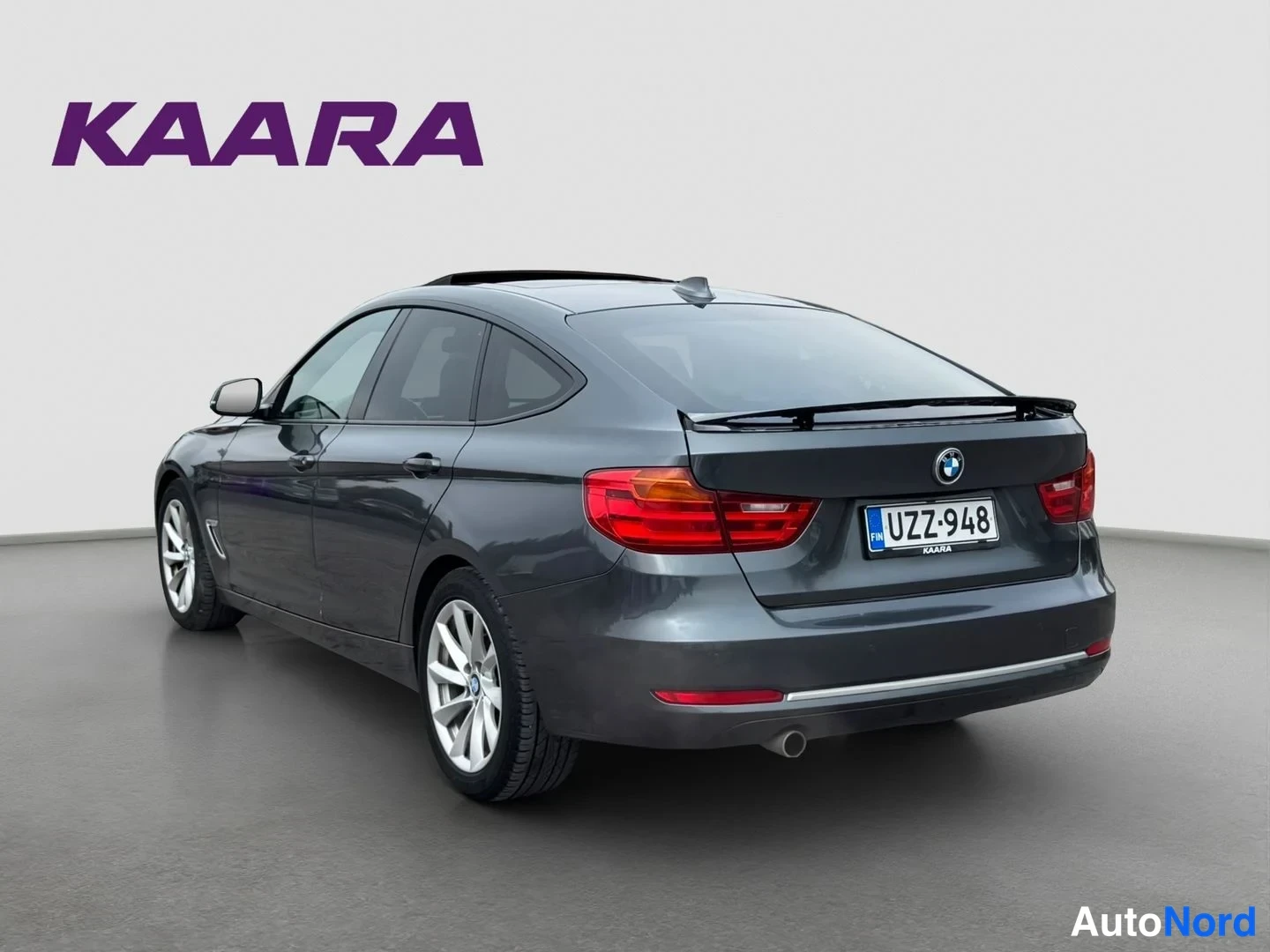 Harmaa BMW 320d 2014, takaviisto, kuva 8