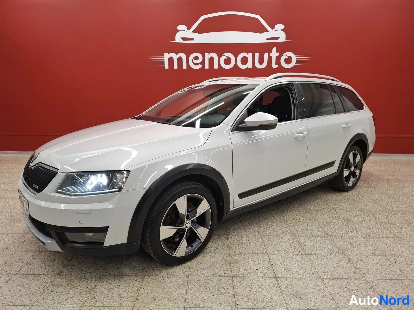Skoda Octavia Combi 2,0 TDI 184 4x4 Scout DSG 2016