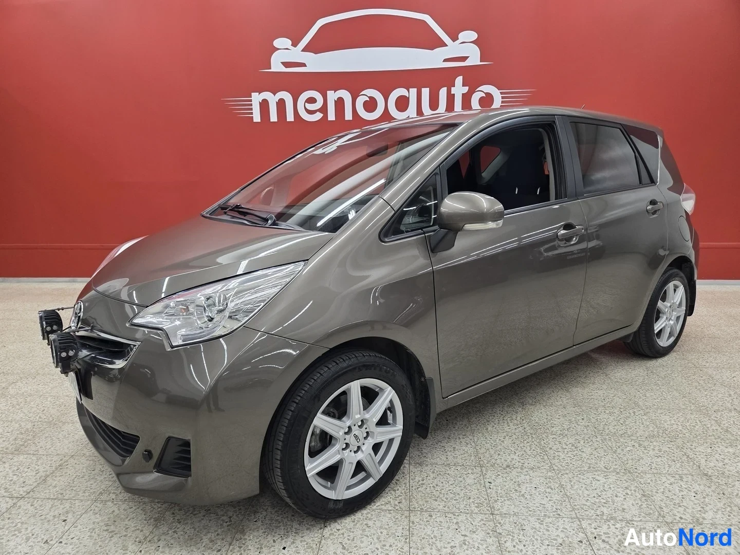 Toyota Verso-S 1.33 Dual VVT-i Active 2014