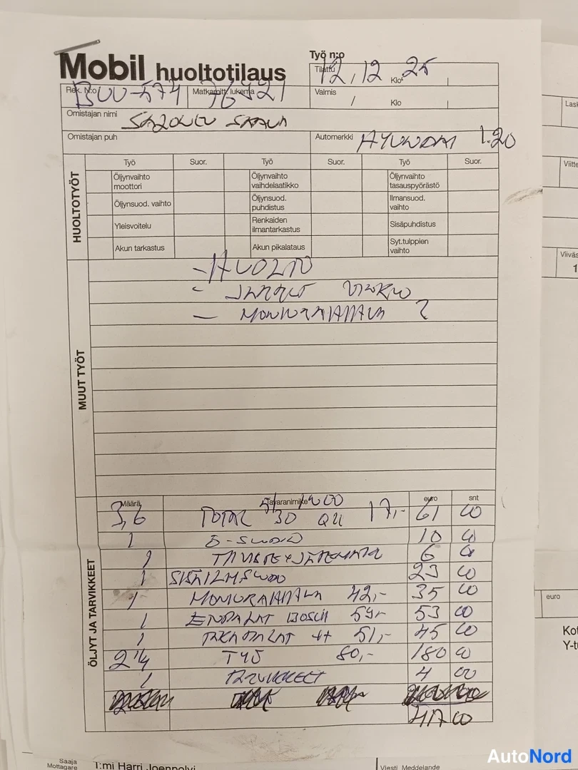 Muu: Käsin täytetty Mobil-huoltotilaus lomake, jossa ajoneuvoksi merkitty Hyundai i20 ja käsin kirjoitettuja huoltotöitä, osia ja yhteissumma 471,00.