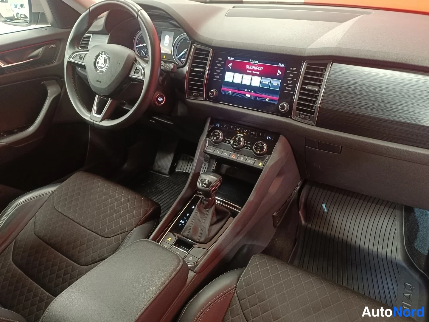 Harmaa Skoda Kodiaq 2017, kuva 22