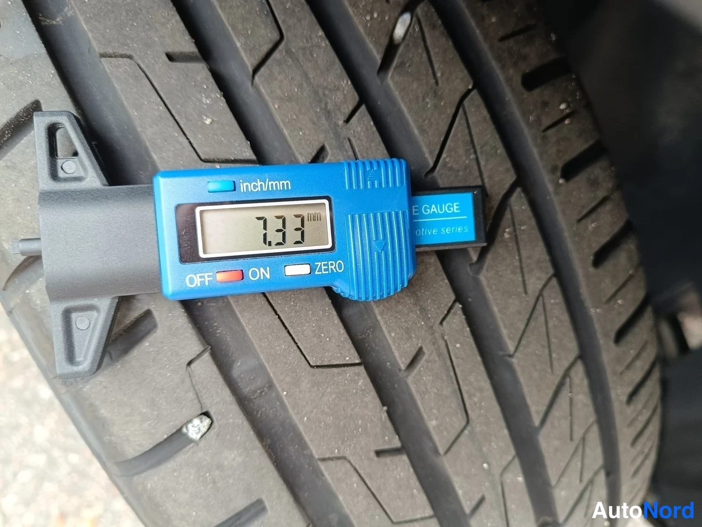 Musta Skoda Octavia 2016, yksityiskohta, kuva 22