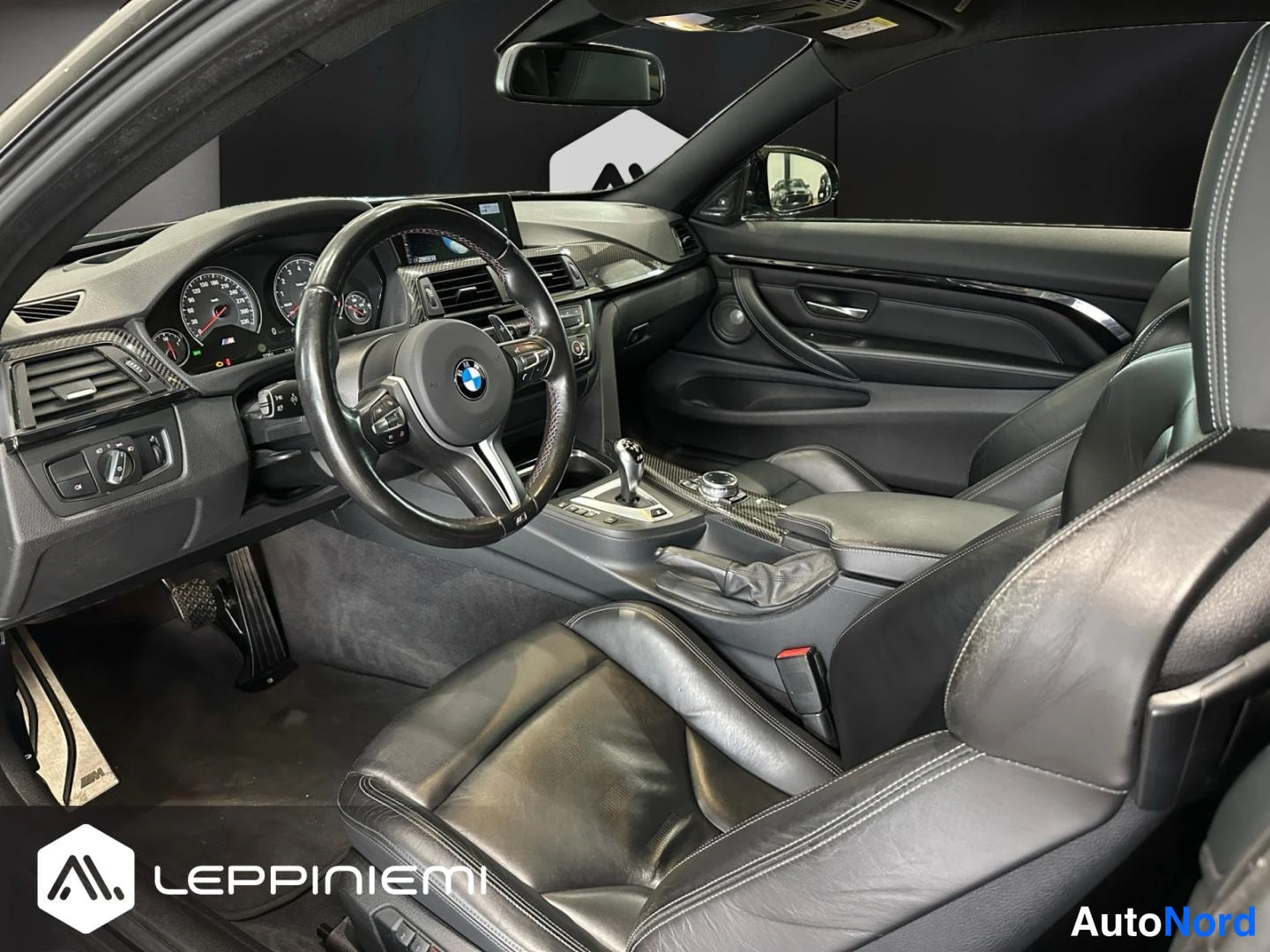 Harmaa BMW M4 2014, etuviisto, keula oikealle, kuva 7