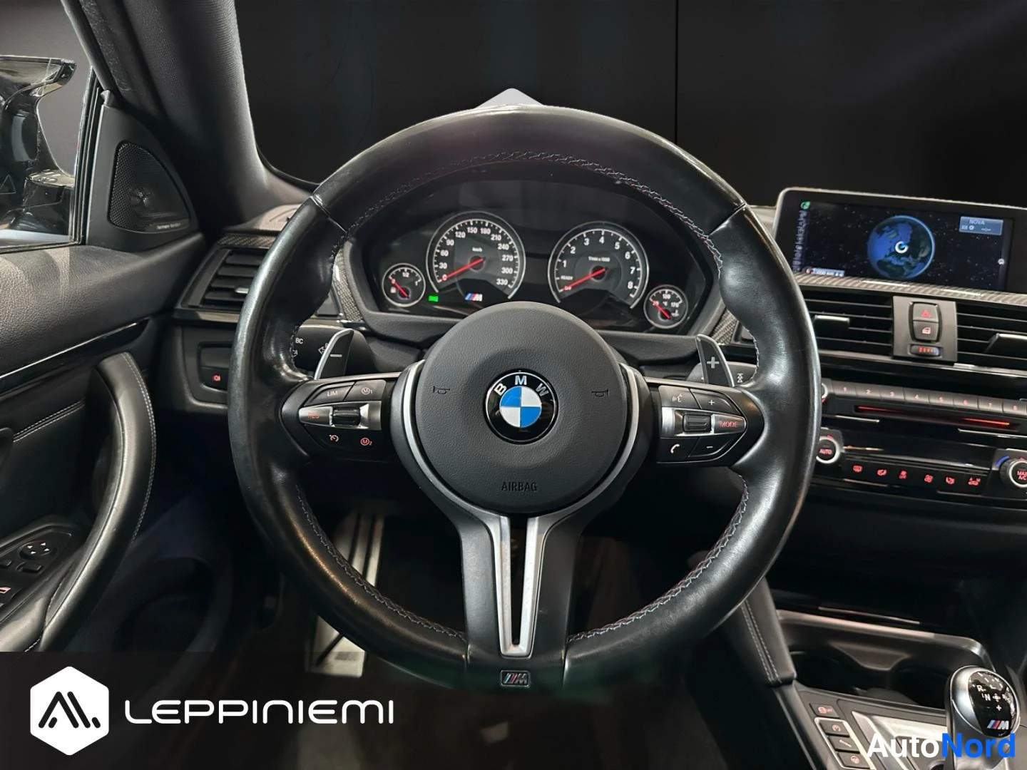 Harmaa BMW M4 2014, yksityiskohta, kuva 24