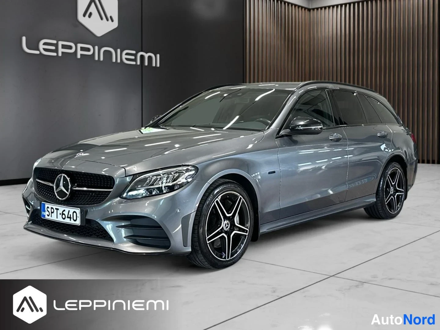 Mercedes-Benz C 300 de Business AMG Night Edition 2021