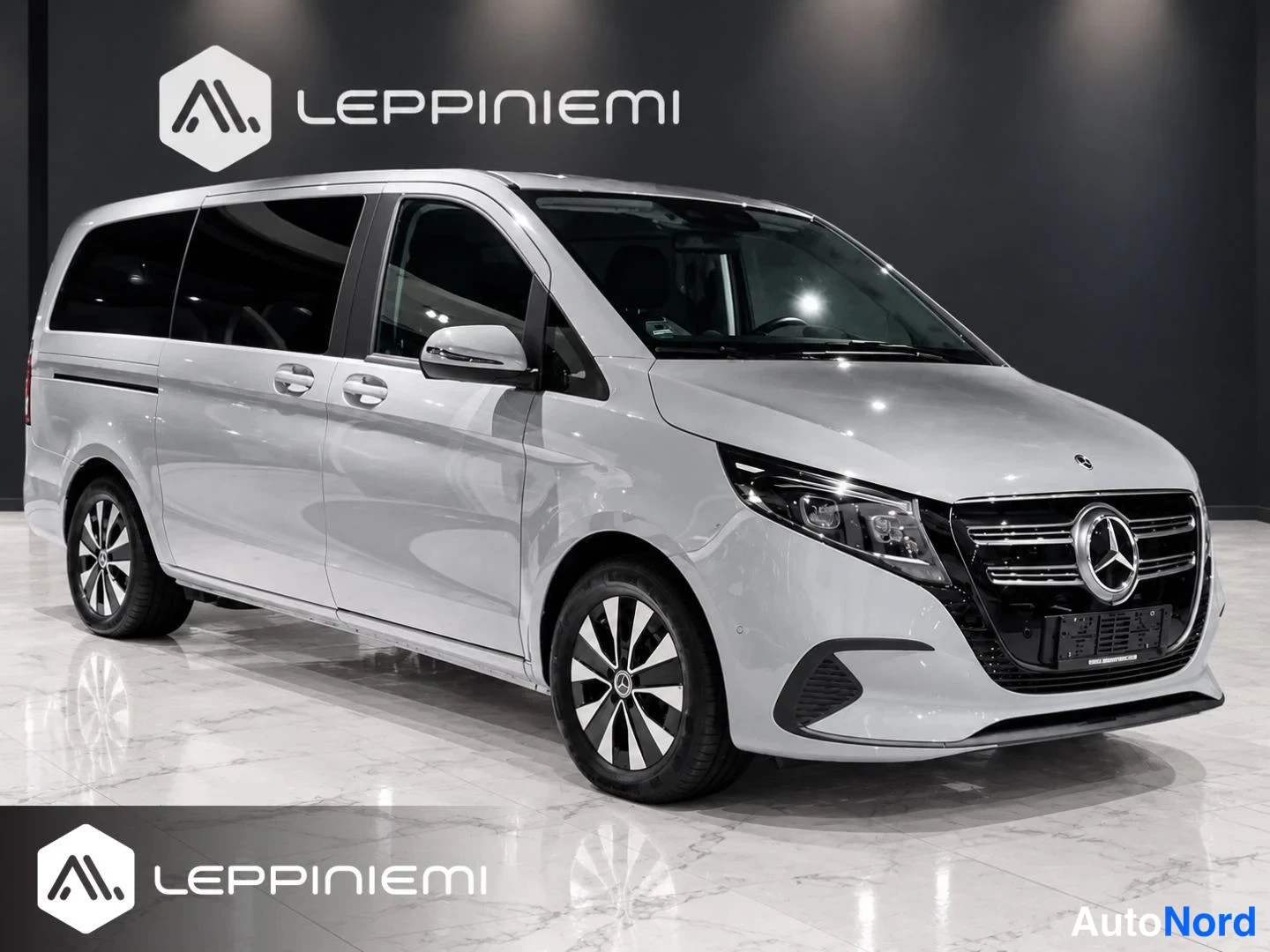 Mercedes-Benz EQV 300 2024