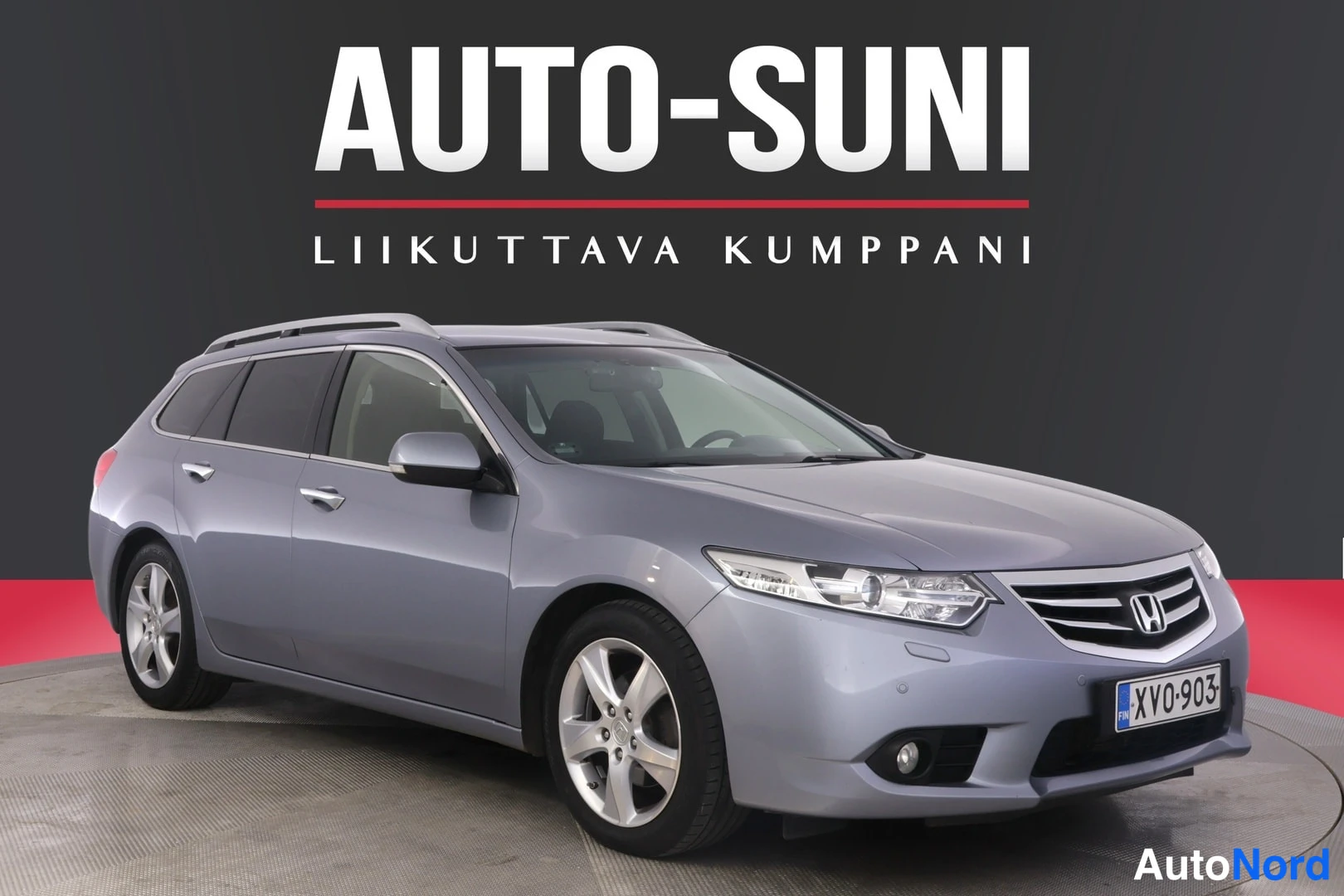 Harmaa Honda Accord 2014, etuviisto, keula oikealle, kuva 2