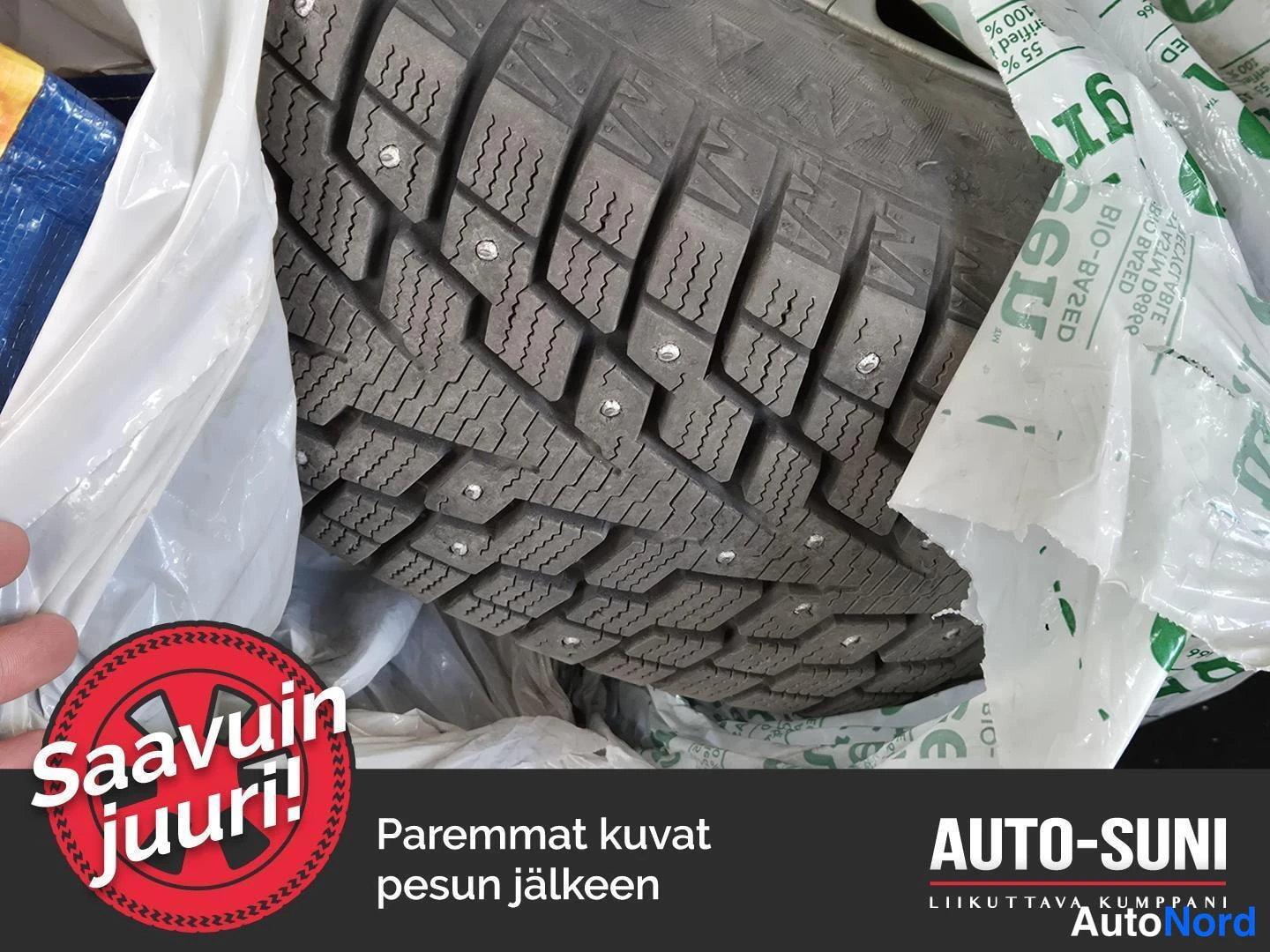 Musta Audi A4 2015, yksityiskohta, kuva 9