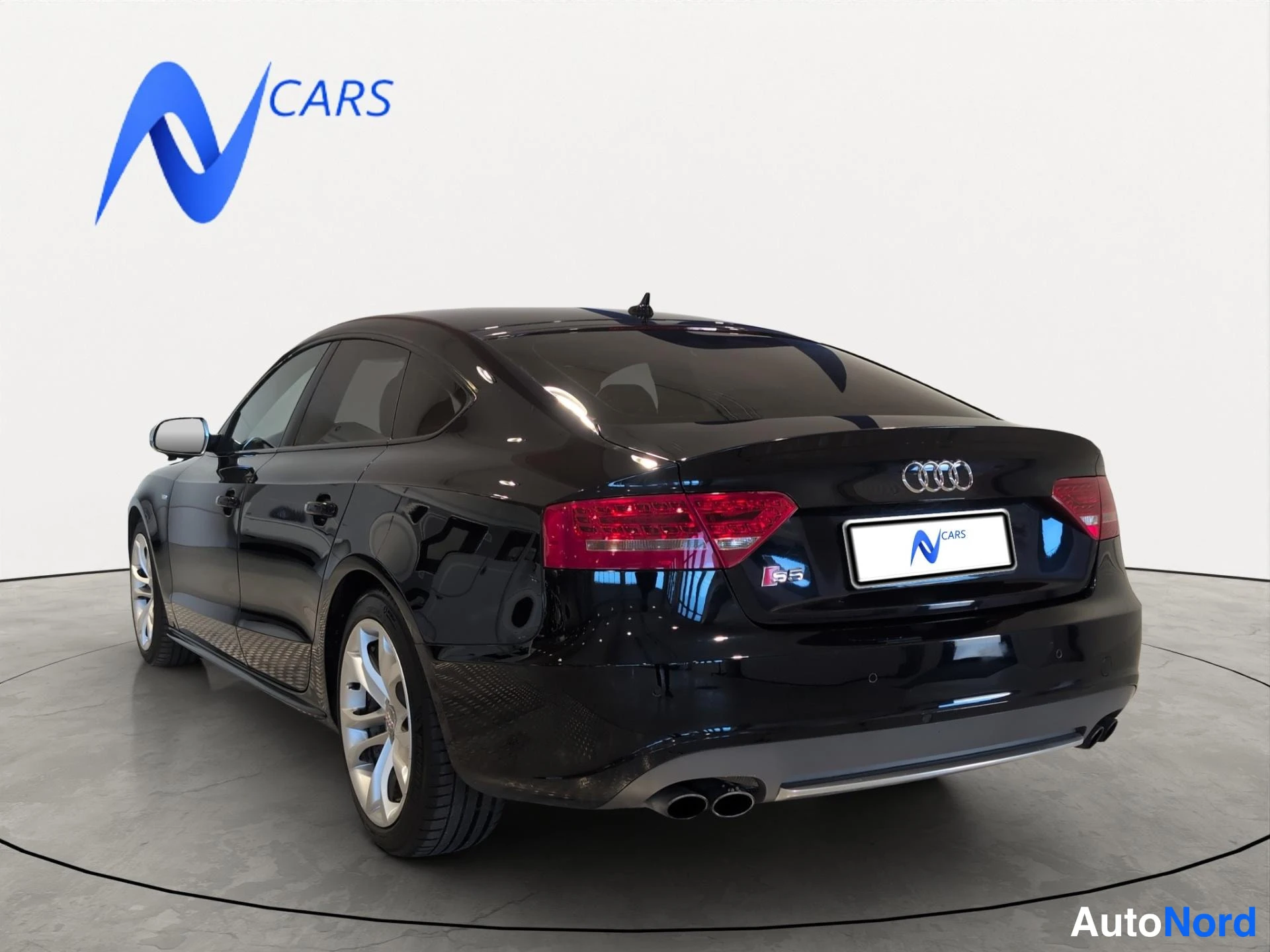 Sininen Audi S5 2010, takaviisto, kuva 8